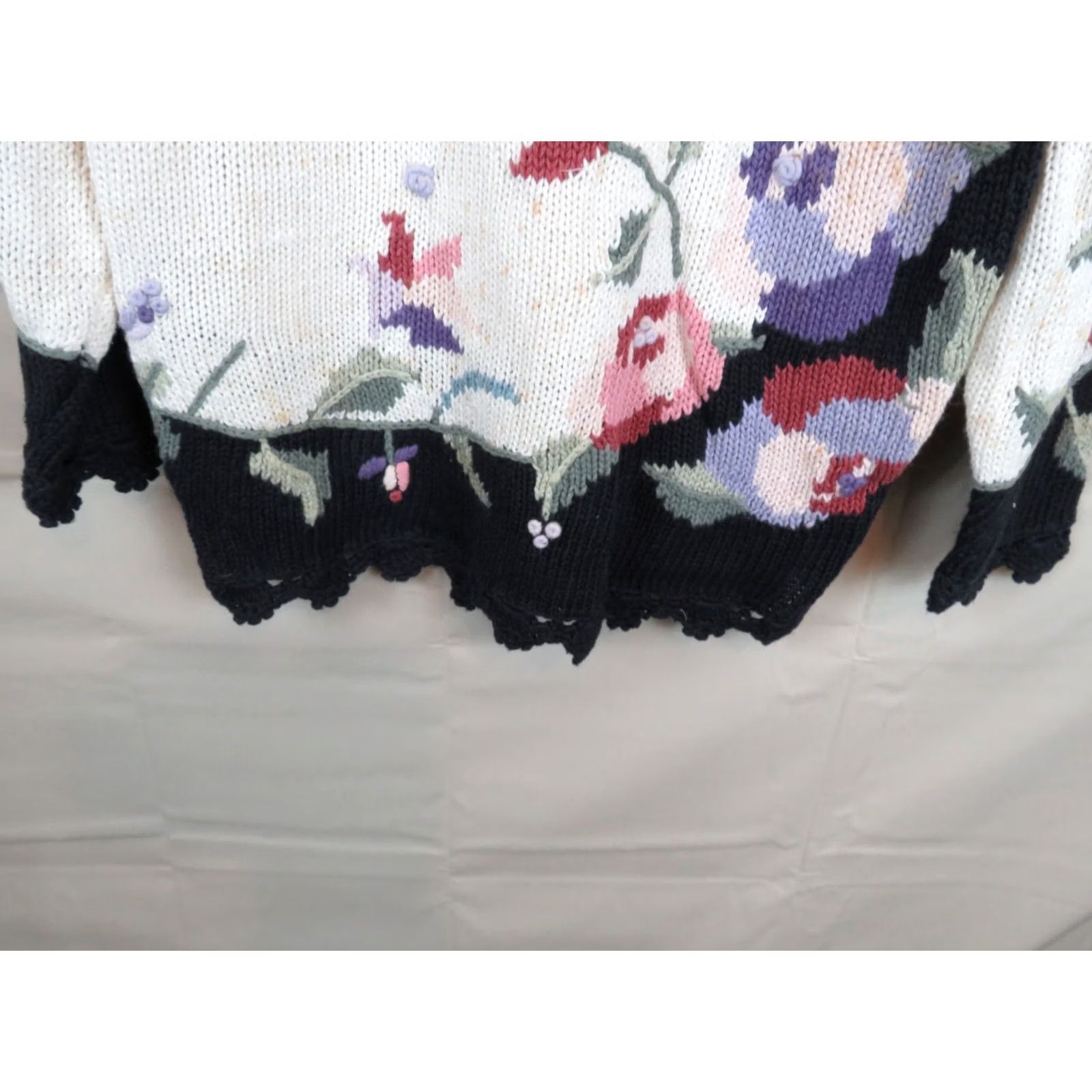 Vintage VINTAGE Tarazzia Sweater Womens M Medium Knit Retro Design Hobo Hip Hop Stain VTG Size M / US 6-8 / IT 42-44 - 3 Thumbnail