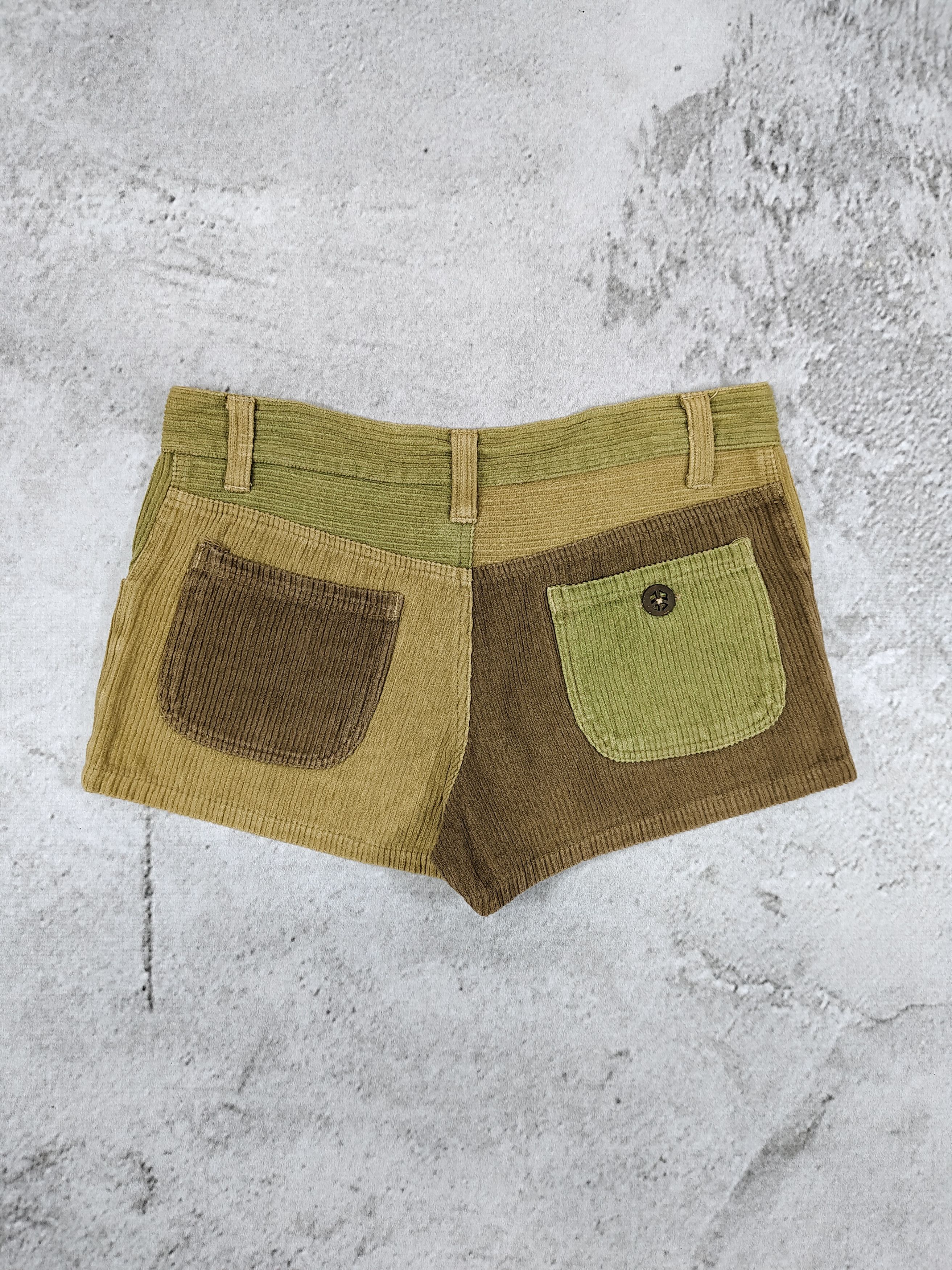 Japanese Brand Amina🇯🇵 Y2K Mori Girl Corduroy Patchwork Mini Shorts Size 30" / US 8 / IT 44 - 4 Thumbnail