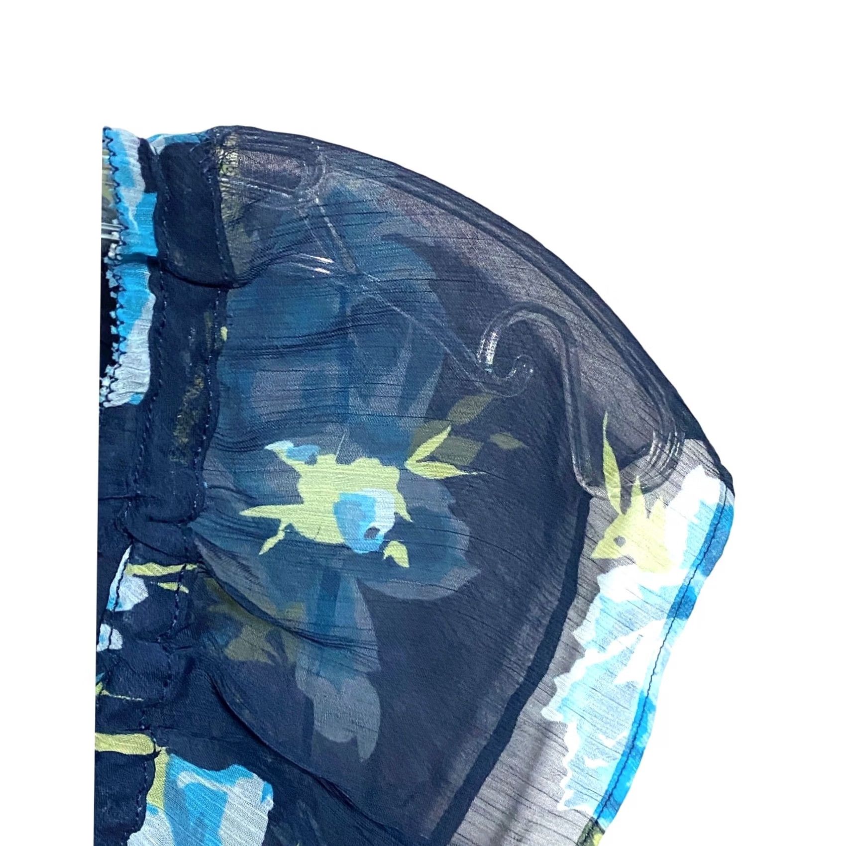 Abercrombie & Fitch Abercrombie Floral Sheer Blouse S Women Blouse Boho Chic Ruffles Y2K Bohemian Coquette 90s Spring Summer Fall Winter, Floral, Blue, XS? Size S / US 4 / IT 40 - 4 Thumbnail