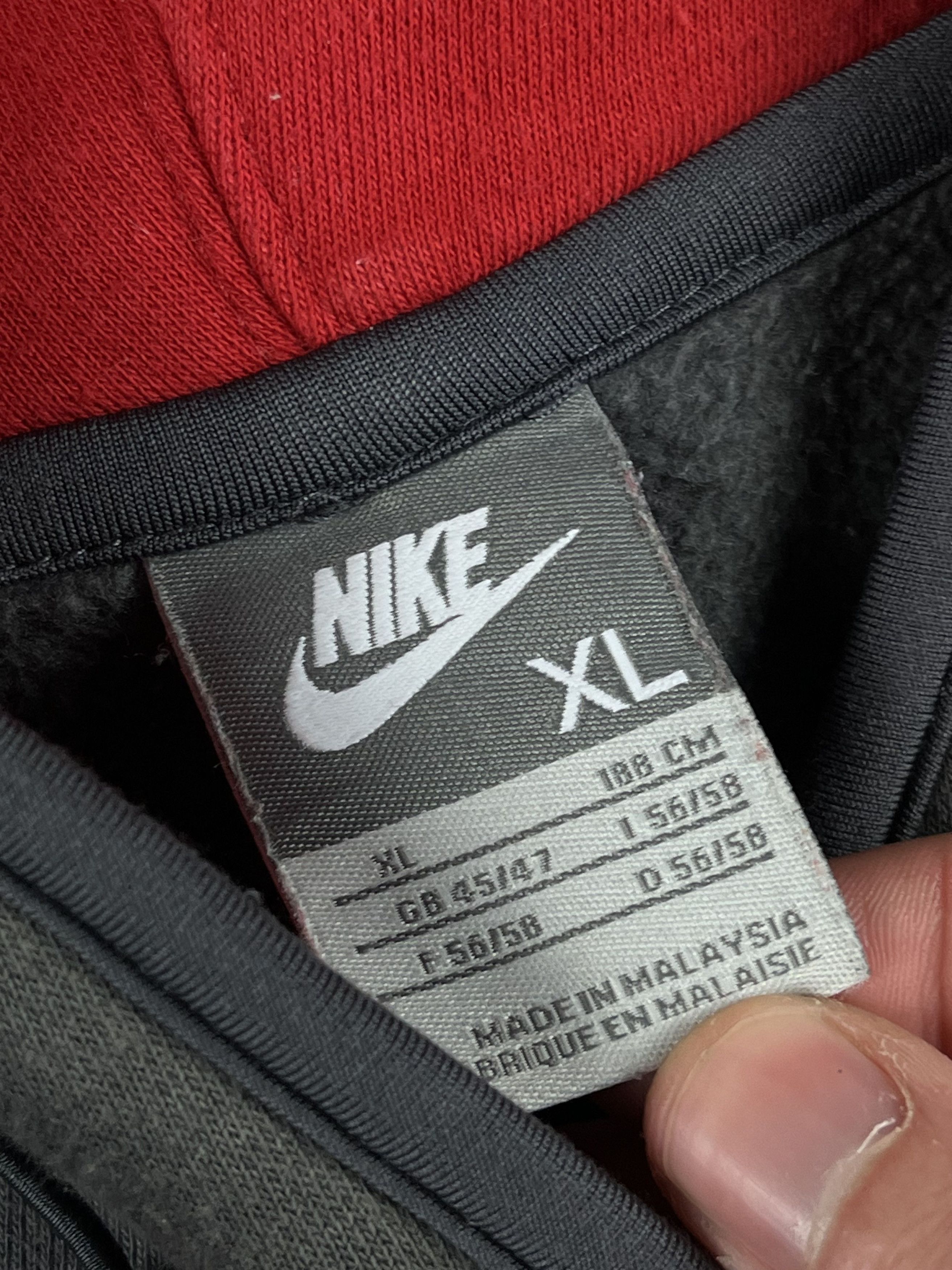 Nike × Vintage RARE! NIKE Air Vintage Big Center Logo Vest Size US L / EU 52-54 / 3 - 7 Thumbnail