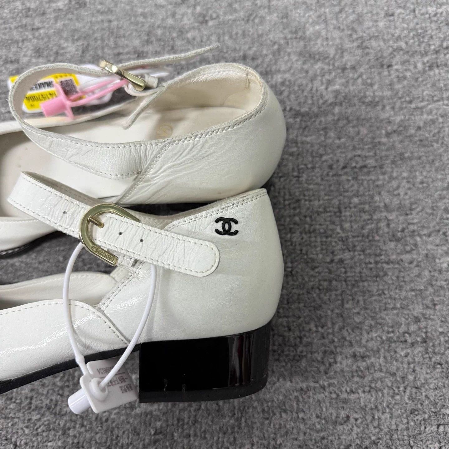 Chanel CHANEL Classic Mary Jane Panda Black White 37 Size US 6 / IT 36 - 5 Thumbnail