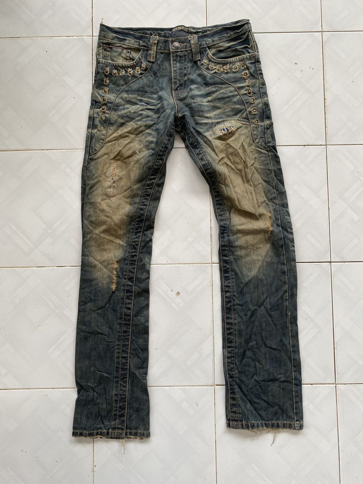 Japanese Brand Solberry Studded Muddy Distressed Jeans Size US 31 - 1 Thumbnail
