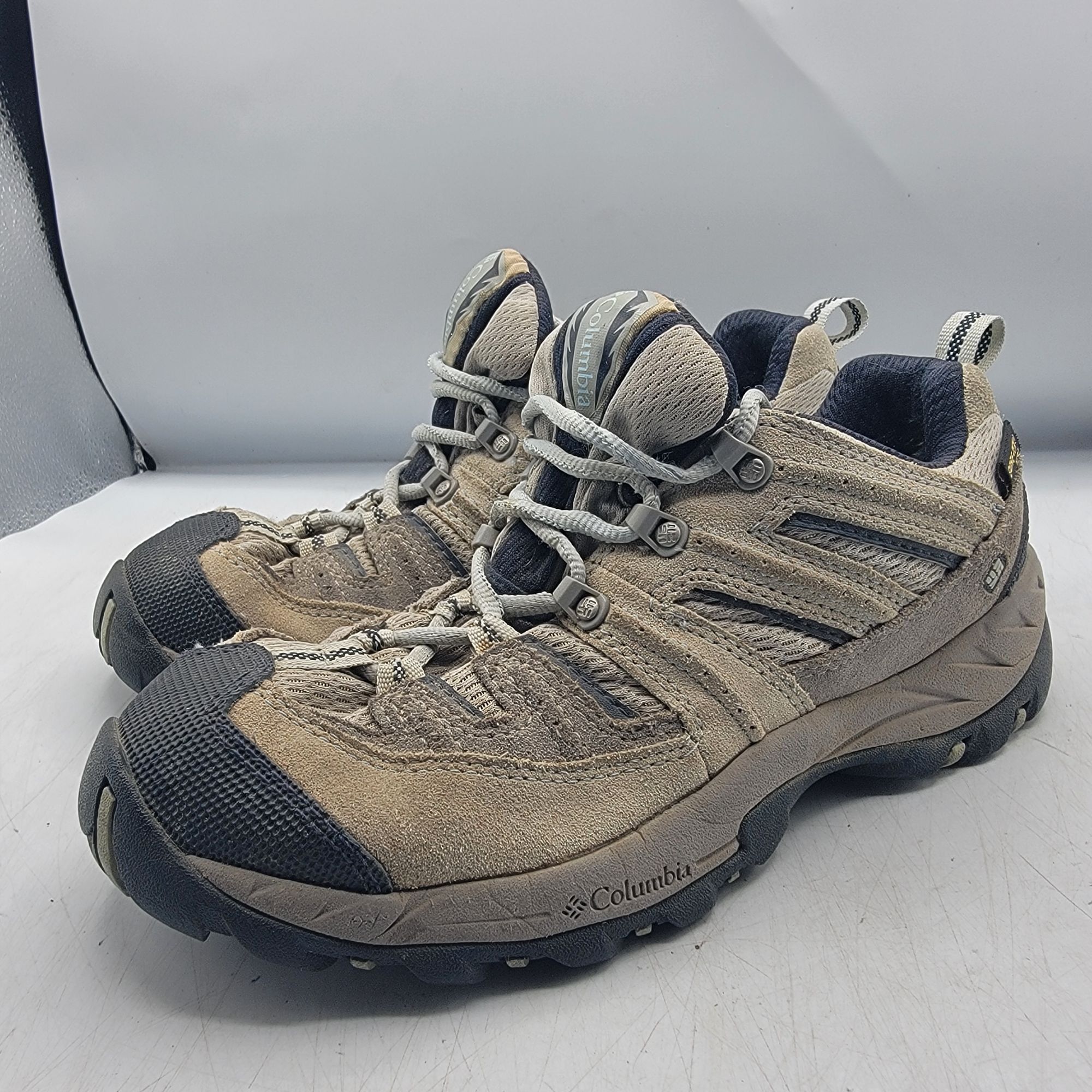 Columbia Columbia Kestrel XCR Womens 8 Brown Shoes Gore Tex Hiking Ca Size US 8 / IT 38 - 4 Thumbnail
