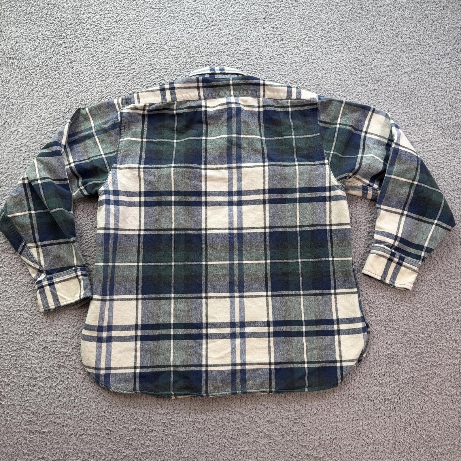 L.L. Bean Vintage LL Bean Plaid Flannel Shirt Chamois Button Up Womens Size M / US 6-8 / IT 42-44 - 2 Thumbnail