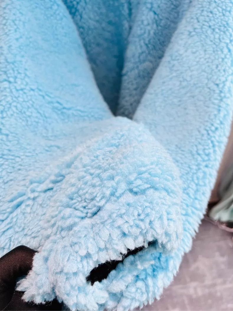 Balenciaga Balenciaga size 36 Light Blue Teddy Size M / US 6-8 / IT 42-44 - 2 Thumbnail