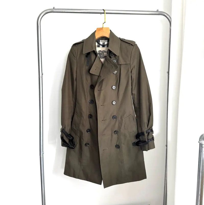 Burberry Burberry Women's Wool Coat in Dark Khaki Size XS / US 0-2 / IT 36-38 - 1 Thumbnail