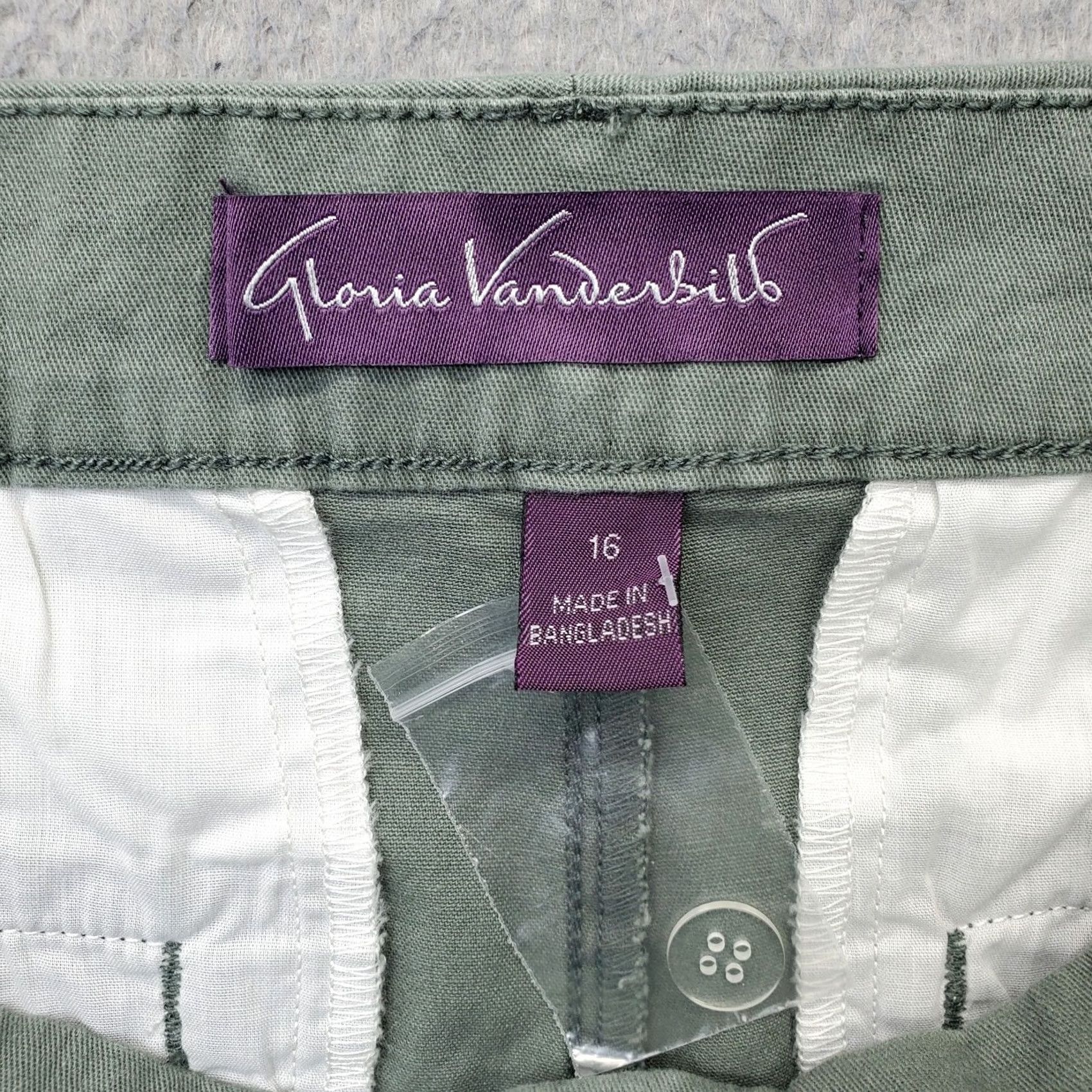 Gloria Vanderbilt Gloria Vanderbilt Chino Shorts Womens 16 Green Breathable High Rise Summer Cotton Slim Relaxed Size 38" / US 16 / IT 52 - 6 Thumbnail