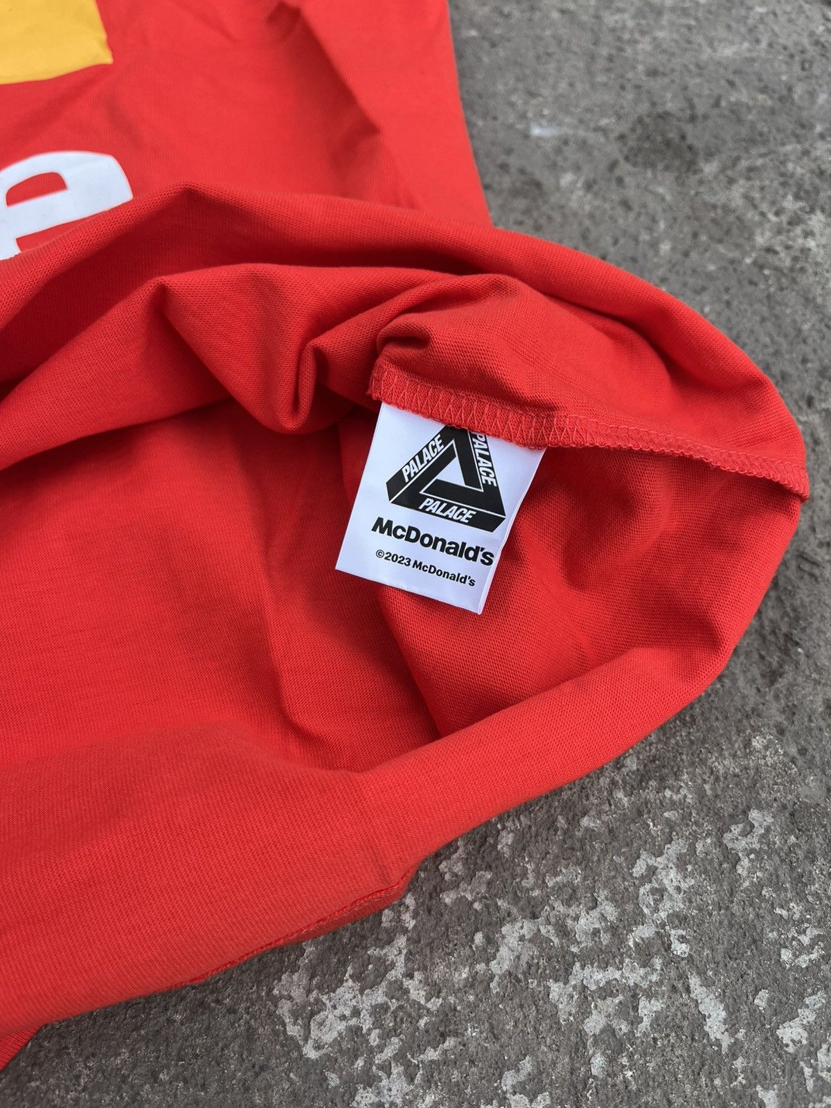 Palace 🍔PALACE X MCDONALD’s LIMITED EDITION BIG LOGO RED TEE Size US XL / EU 56 / 4 - 6 Thumbnail