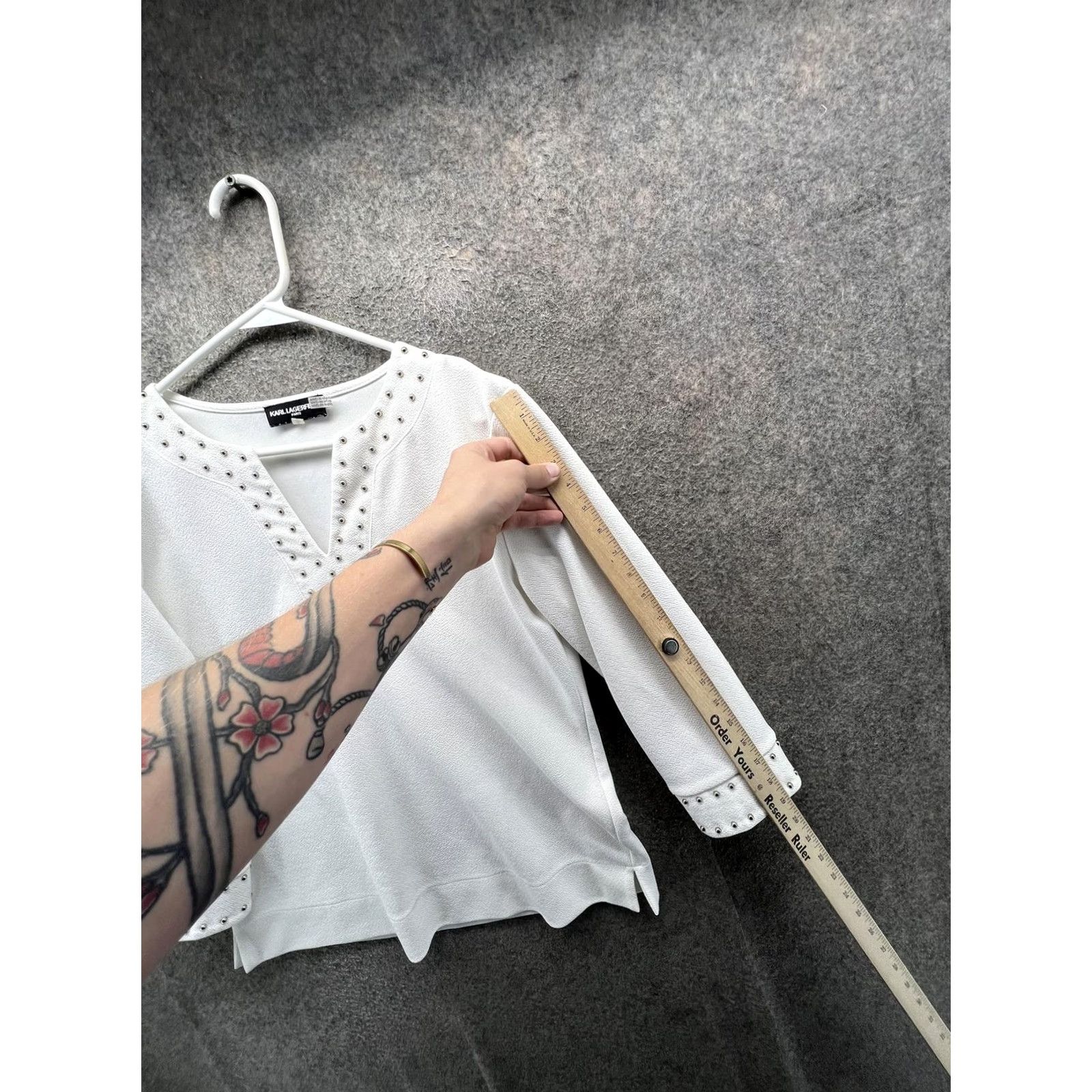 Karl Lagerfeld Karl Lagerfeld Paris Blouse Womens Small White Studded V Neck 3/4 Sleeve Top Size S / US 4 / IT 40 - 5 Thumbnail