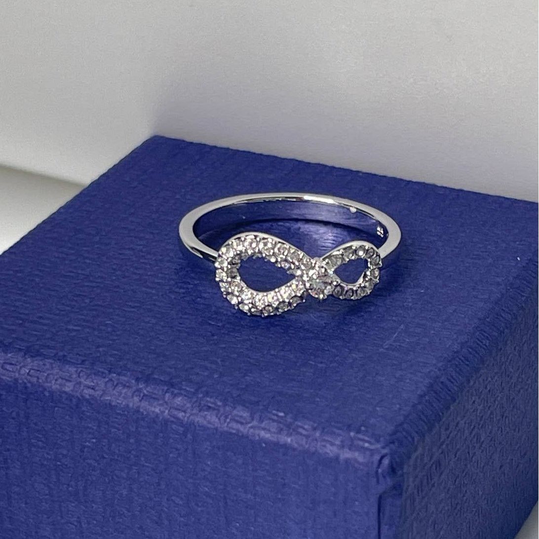 Swarovski Swarovski Infinity ring Infinity Rhodium plated size 50 / 5 Size ONE SIZE - 5 Thumbnail