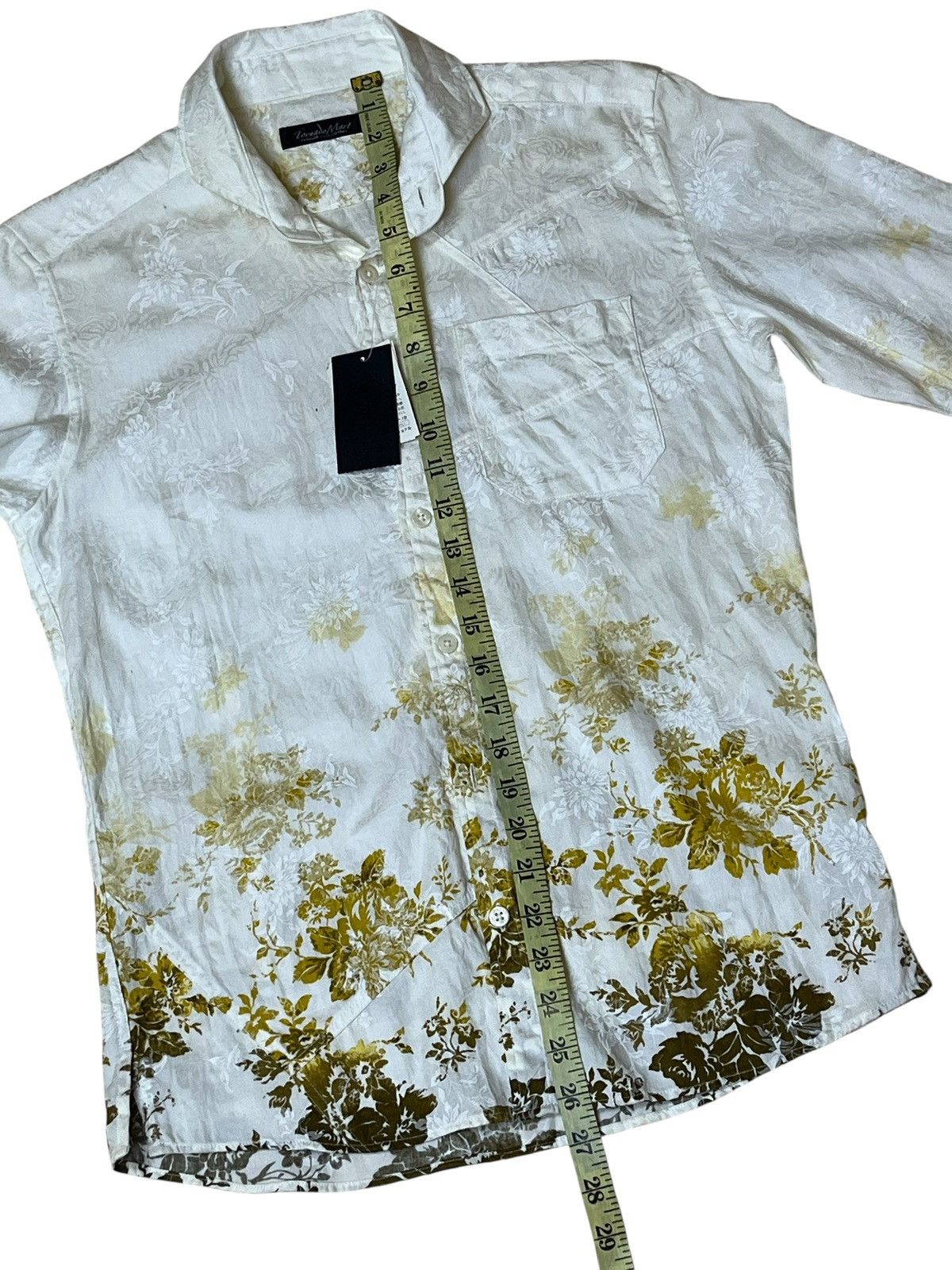 Tornado Mart NWT🔥TORNADO MART gold flower 3 quarter hand button ups shirt Size US S / EU 44-46 / 1 - 13 Thumbnail