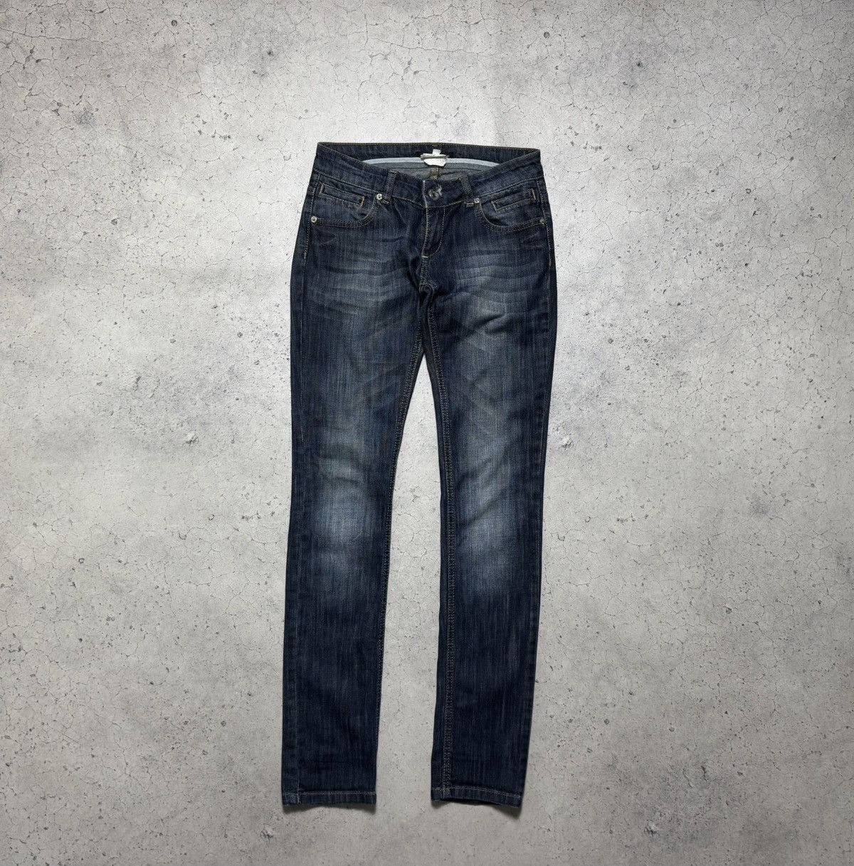 Dolce & Gabbana Dolce & Gabbana DG Luxury Denim Jeans Size 28 Size US 28 / EU 44 - 2 Thumbnail