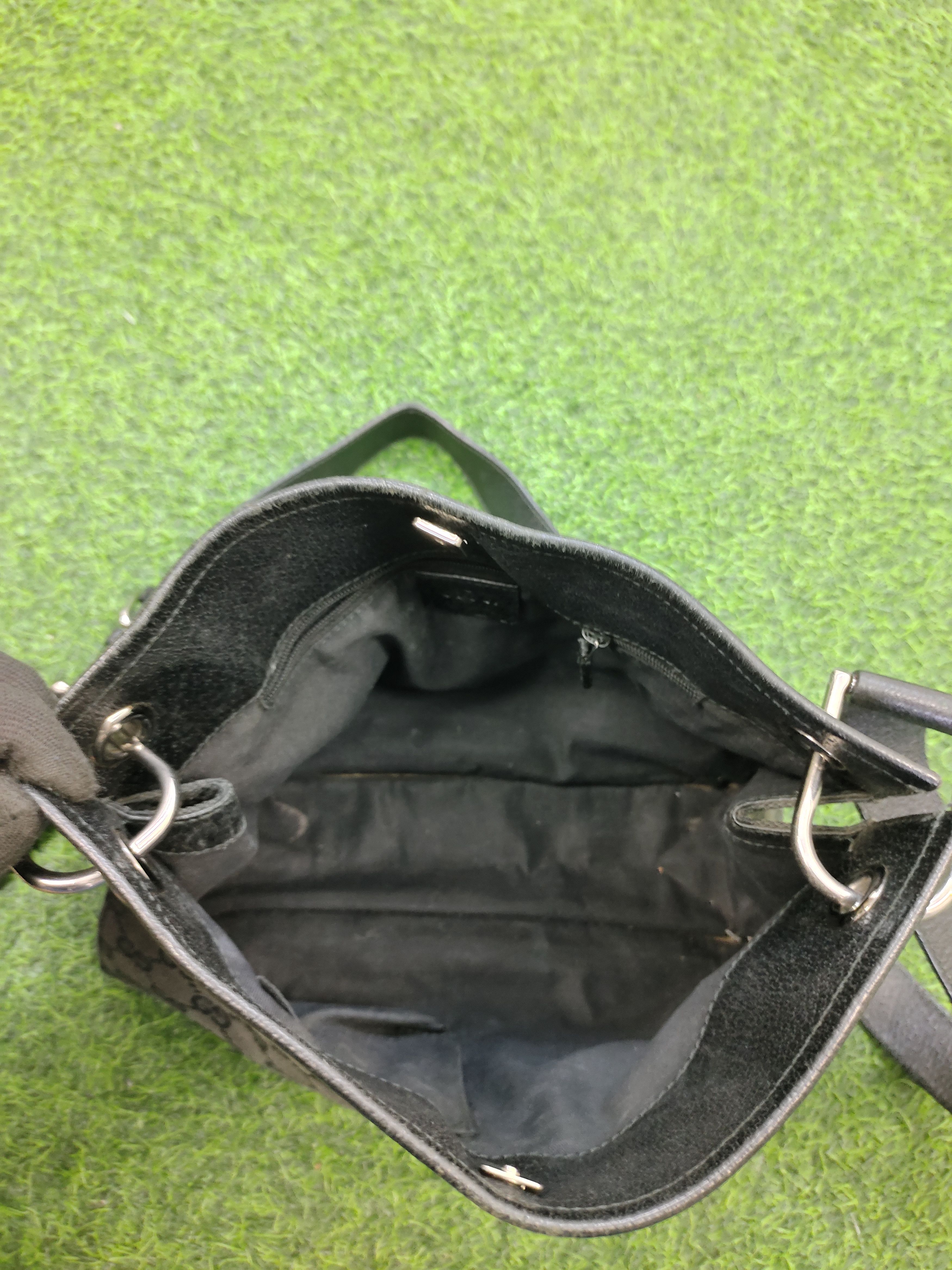 Gucci Authentic Gucci GG Crossbody Sling Bag Size ONE SIZE - 18 Thumbnail