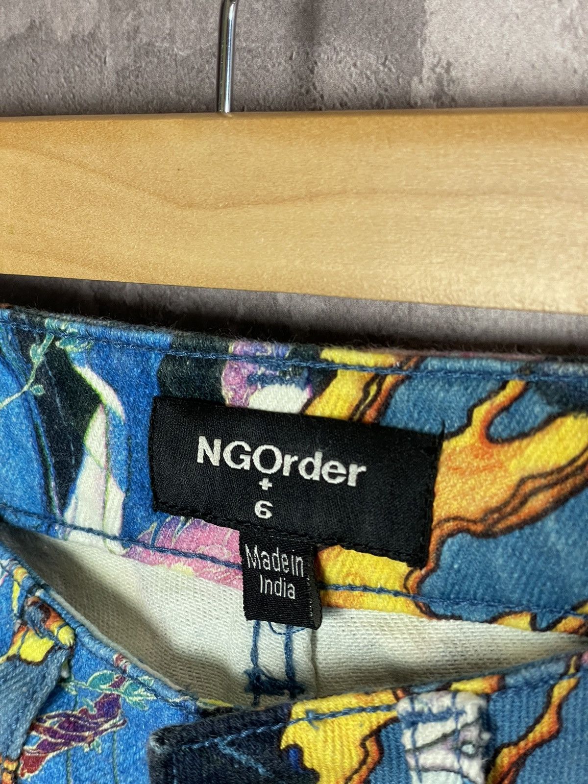 Anime × Japanese Brand Crazy Japanese Brand Anime Overprint Jeans Y2K Size 28" / US 6 / IT 42 - 14 Thumbnail