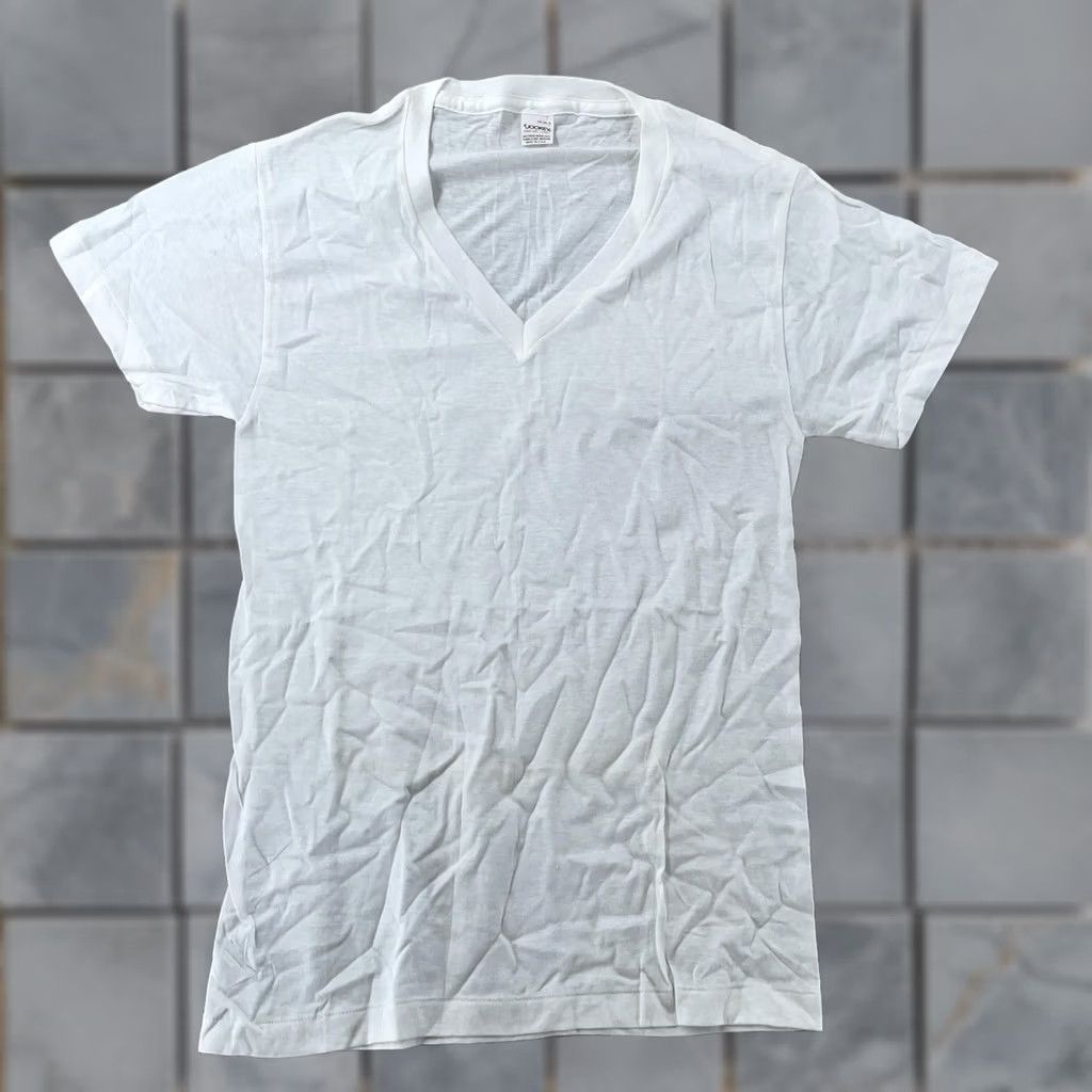 Jockey VINTAGE Jockey White V-Neck Shirt Mens XS Power Knit T-Shirt USA Size US XS / EU 42 / 0 - 1 Thumbnail