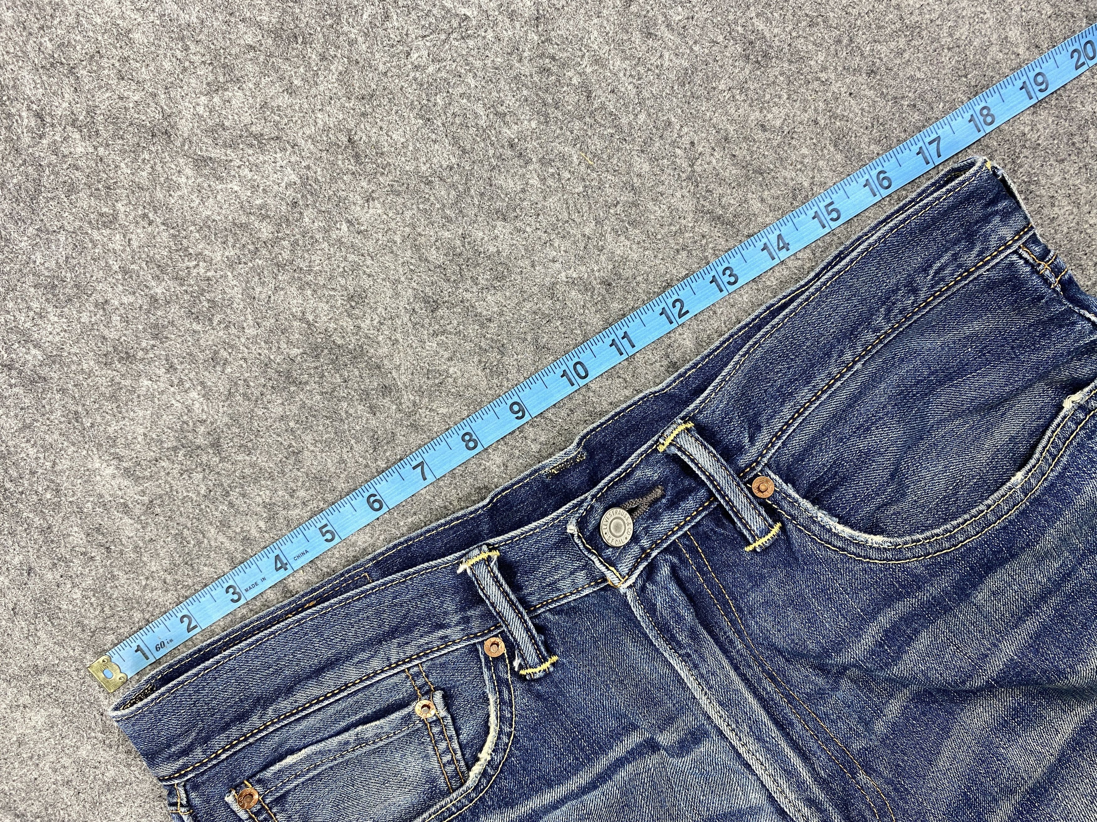 Levi's Blue Distressed Vintage Levi's 505 35x31.5 Denim -JN1268 Size US 35 - 5 Thumbnail