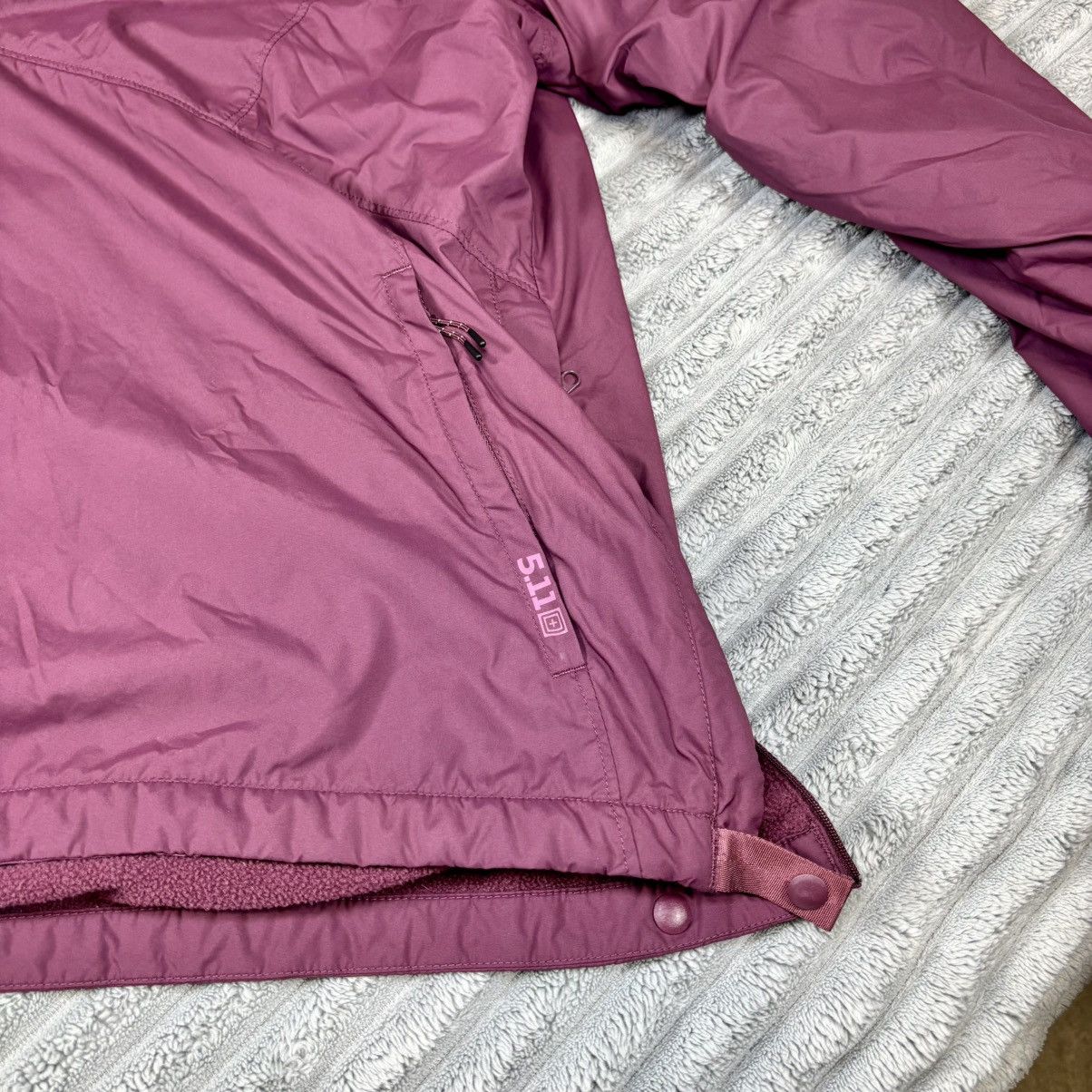 5.11 5.11 Tactical Women Jacket XL Violet Seacoast Anorak Logo Size XL / US 12-14 / IT 48-50 - 3 Thumbnail