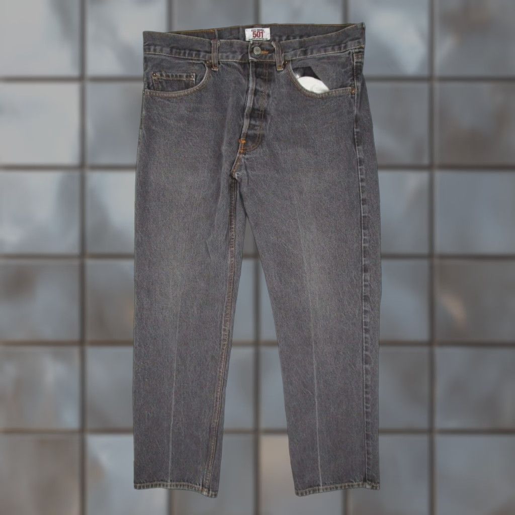 Levi's Levi's 501 Jeans Mens 36 Gray Straight Button Fly Denim Made in USA 36x30 Vintage Size US 36 / EU 52 - 1 Thumbnail