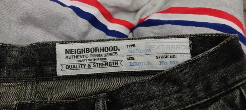 Neighborhood Neighborhood size M Jeans Size US 27 - 4 Thumbnail