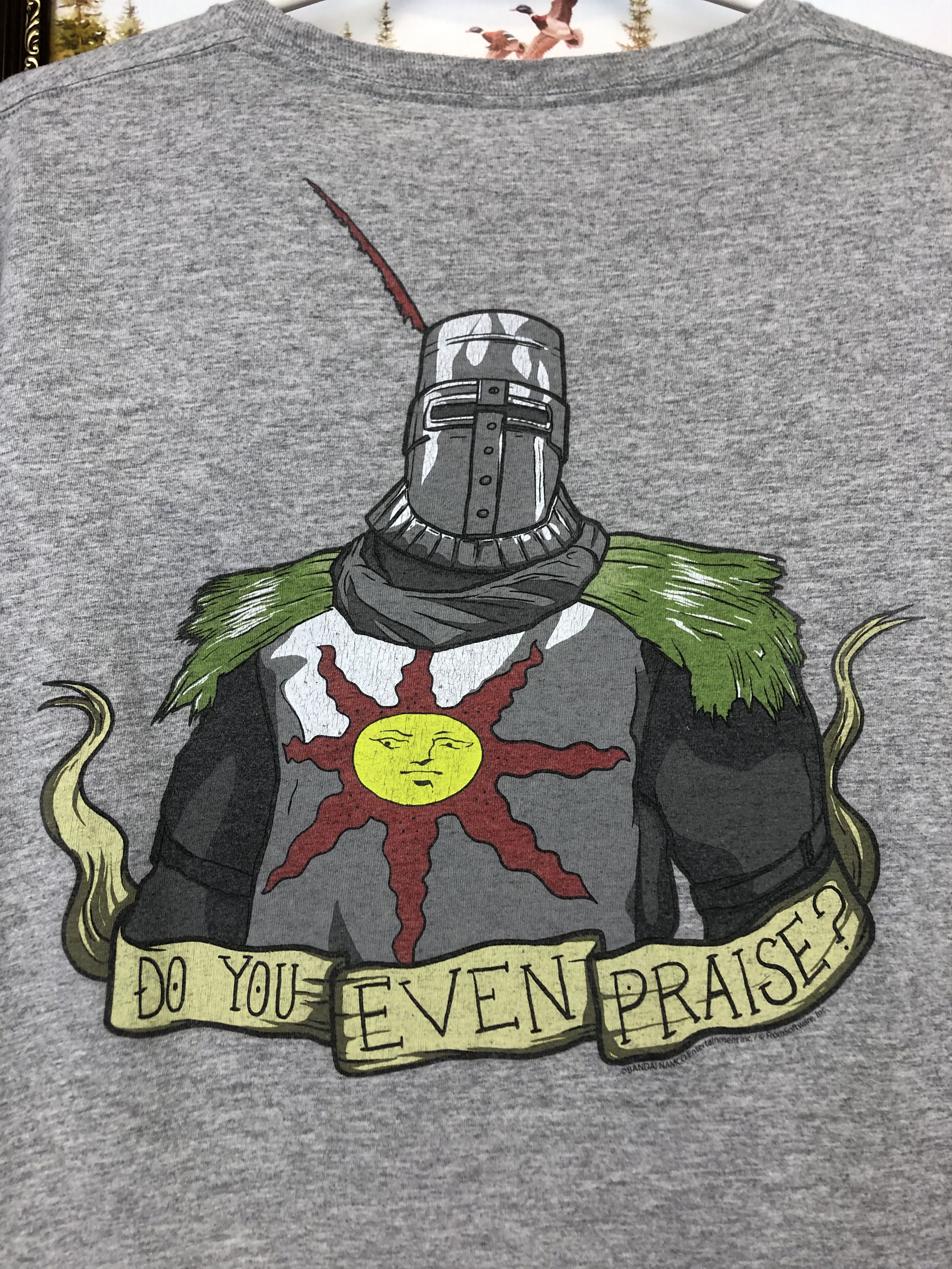 Vintage Vintage Dark Souls Game Solaire of Astora Praise the Sun Size US M / EU 48-50 / 2 - 2 Thumbnail