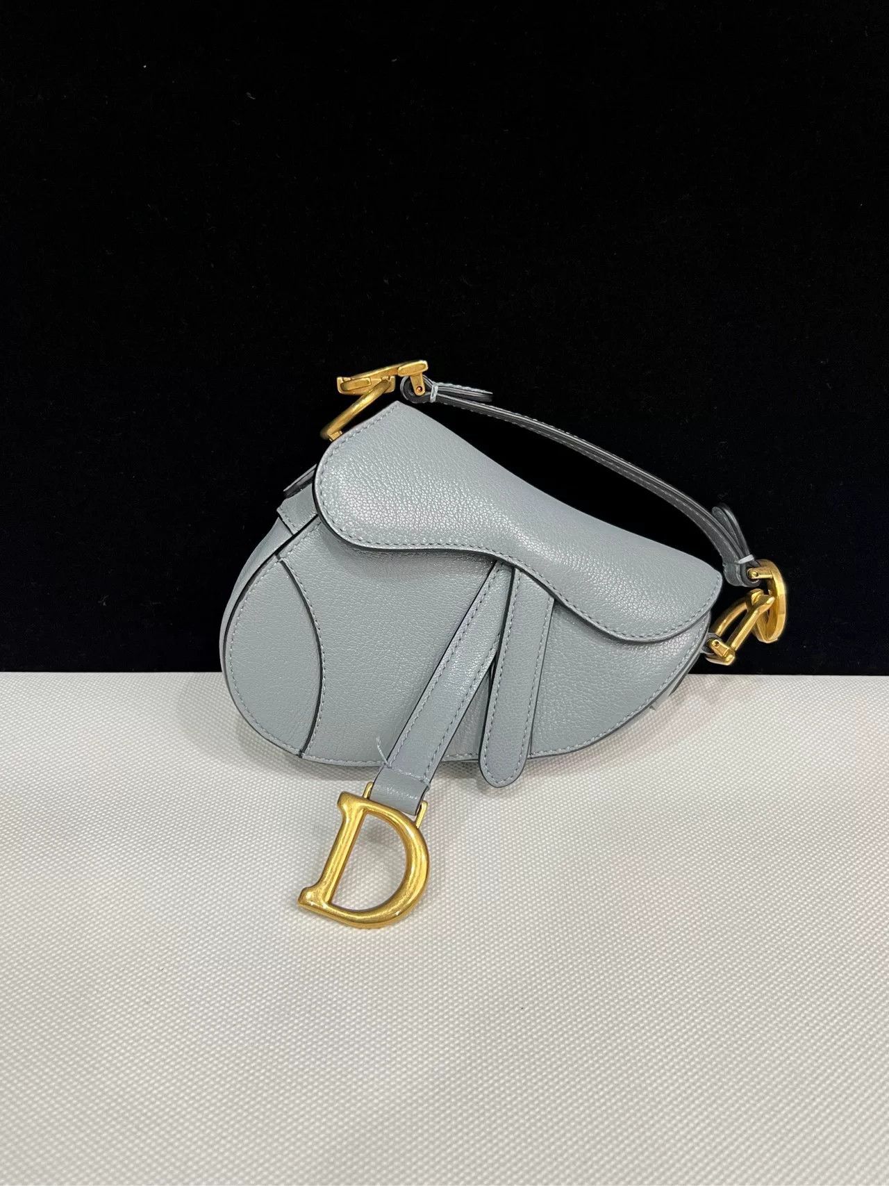 Dior Pre-loved Bag Very good condition Size ONE SIZE - 1 Thumbnail