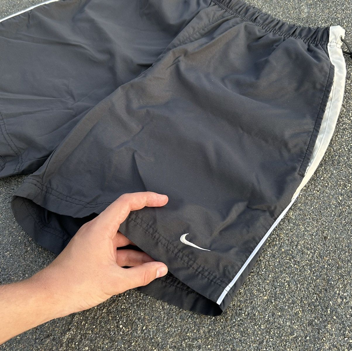 Nike Vintage Nike Nylon Swoosh Shorts Size US 31 - 6 Thumbnail