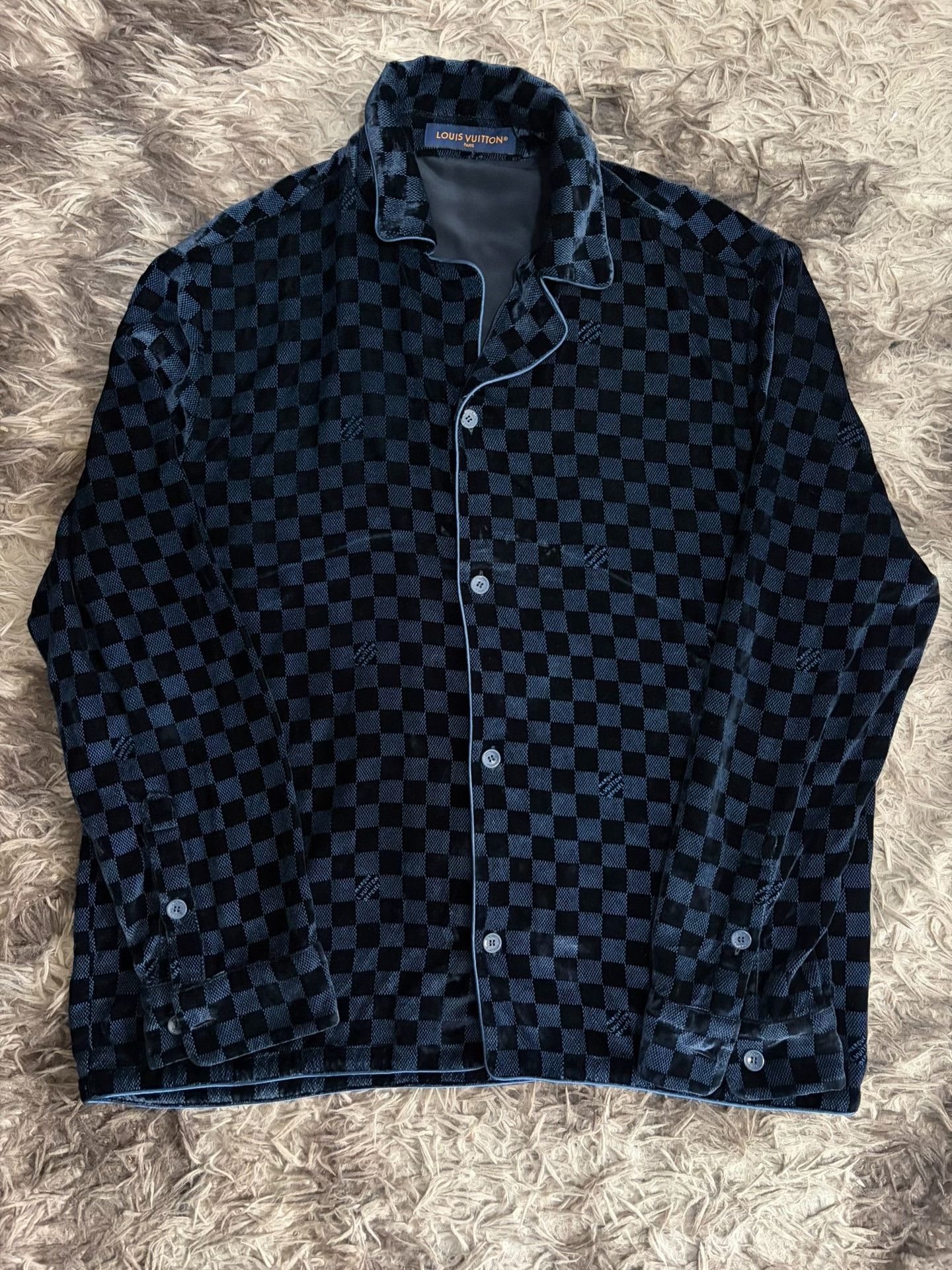 Louis Vuitton Louis Vuitton Blue Checkered Velvet Shirt Size US M / EU 48-50 / 2 - 1 Thumbnail