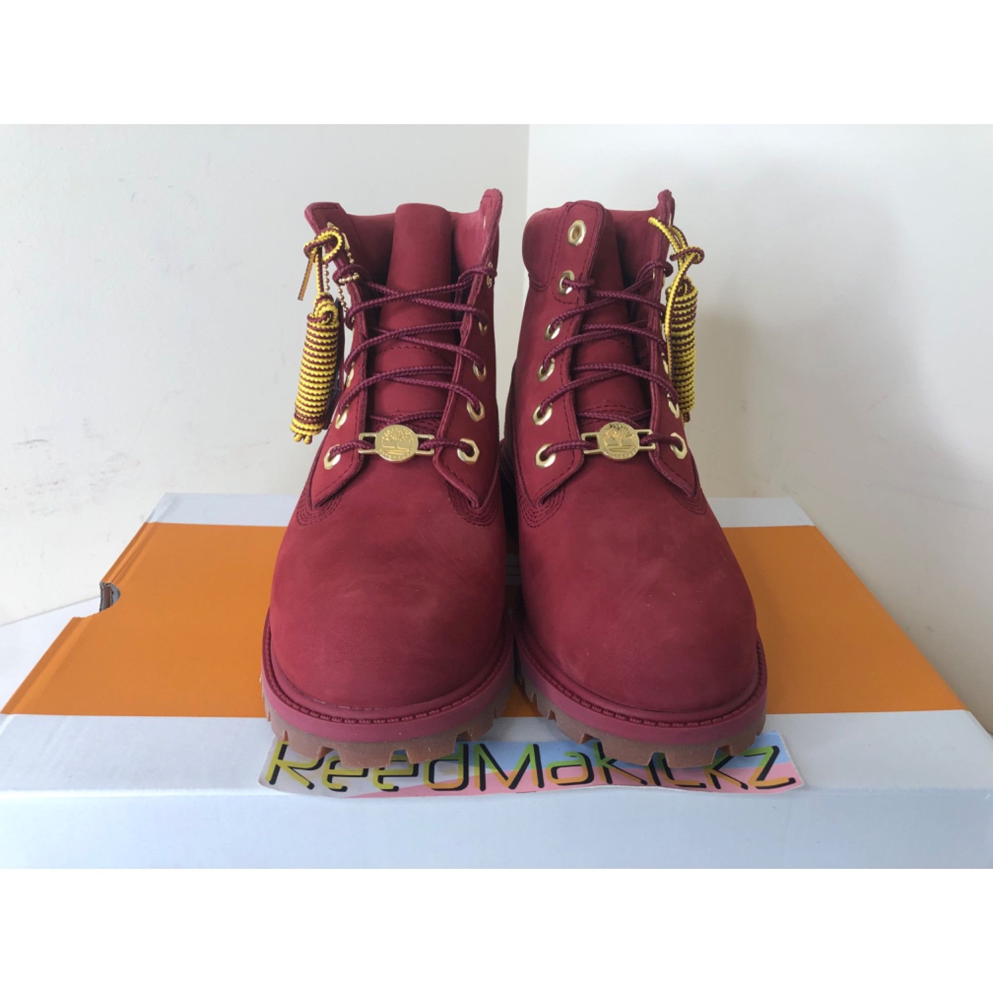 Timberland Timberland Boots 6 inch Burgundy Kids 5y Size US 5 / EU 37 - 2 Thumbnail