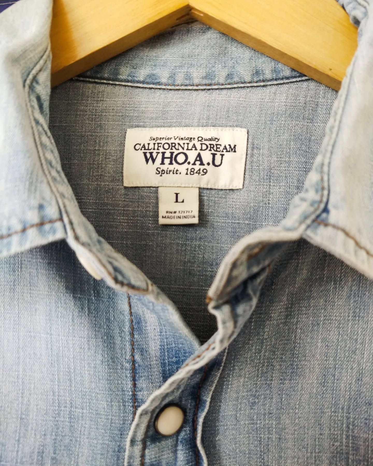 Who A.U. WHO AU Blue Faded Denim Shirt Size US M / EU 48-50 / 2 - 5 Thumbnail