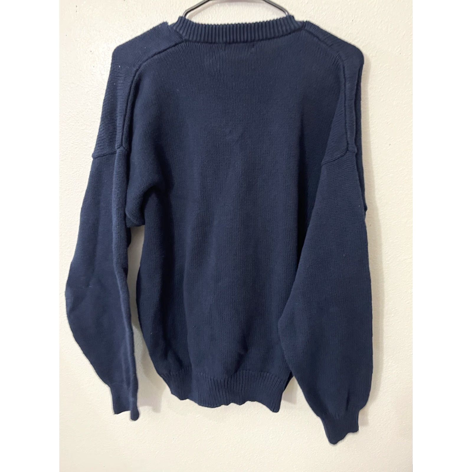 Izod Izod Mens Large Navy V Neck Sweater Vintage Izod Embroidered Big Logo Size US L / EU 52-54 / 3 - 3 Thumbnail