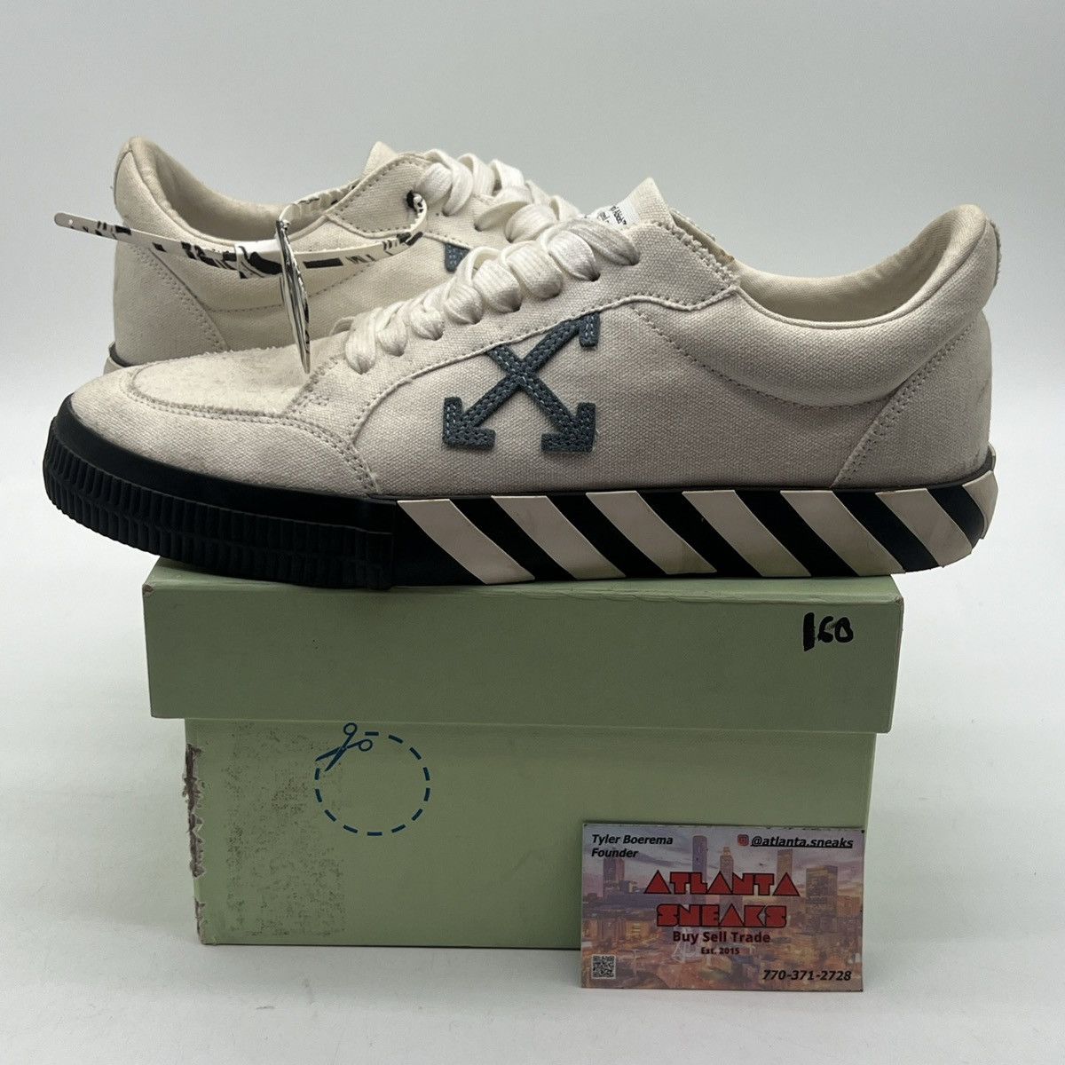 Off-White Off-White Vulc Low Light Blue Size US 12 / EU 45 - 1 Thumbnail