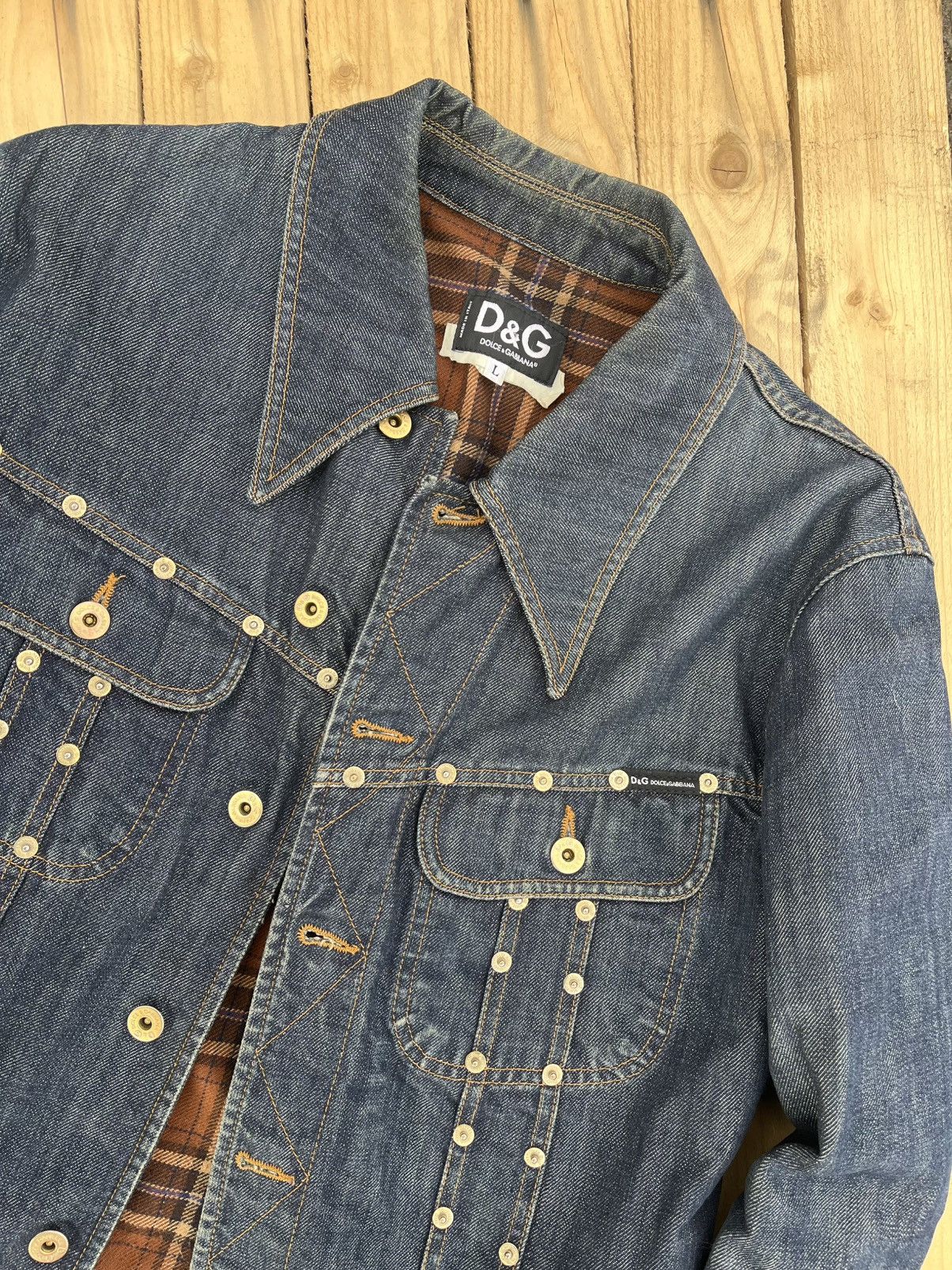 Dolce & Gabbana × Vintage VINTAGE DOLCE QUILTED RIVET DENIM JACKET Size US L / EU 52-54 / 3 - 4 Thumbnail