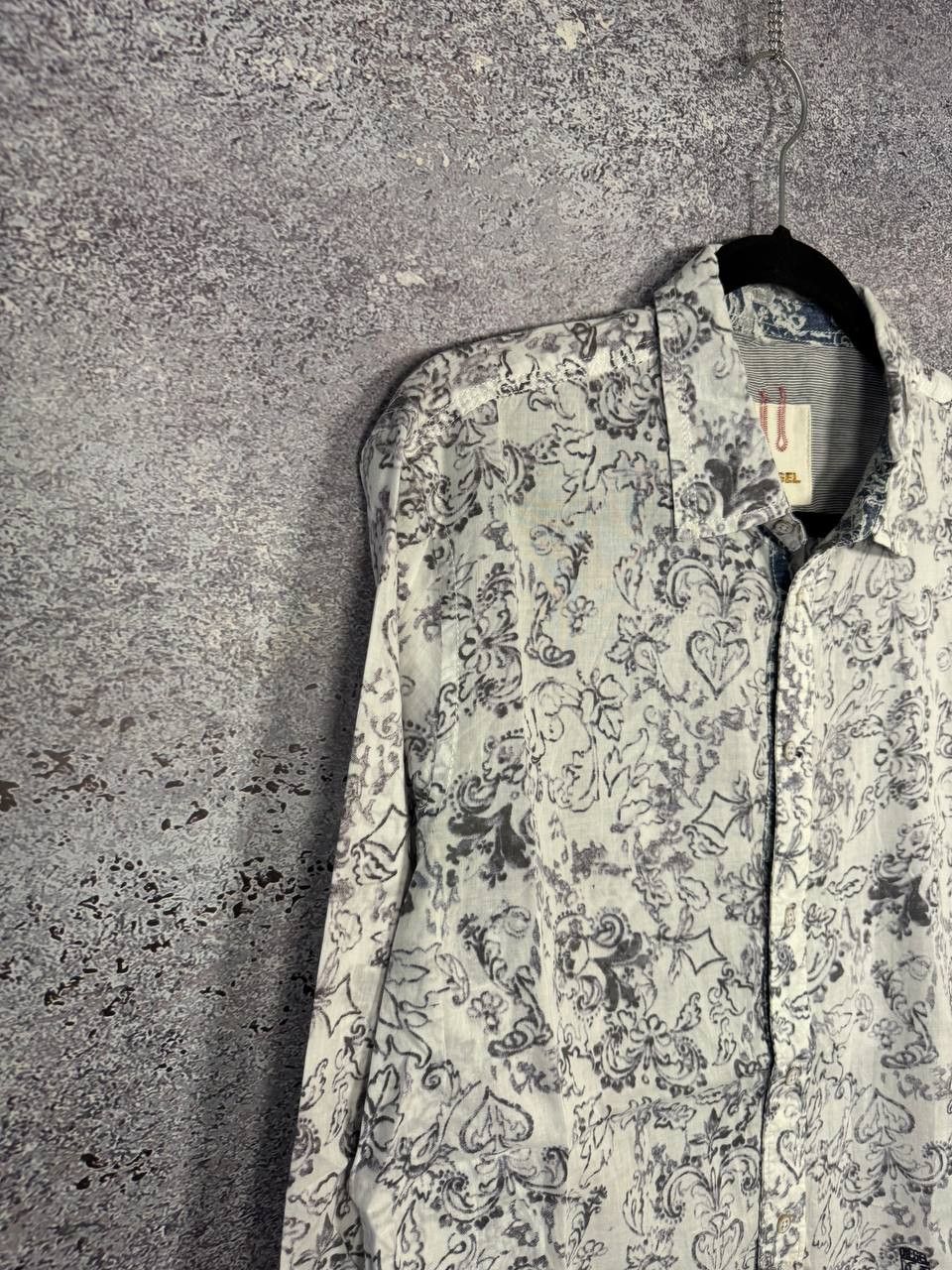 Diesel × Diesel Black Gold × Vintage Vintage Diesel Rare Abstract Light Weight Men's Button Shirt Size US L / EU 52-54 / 3 - 4 Thumbnail
