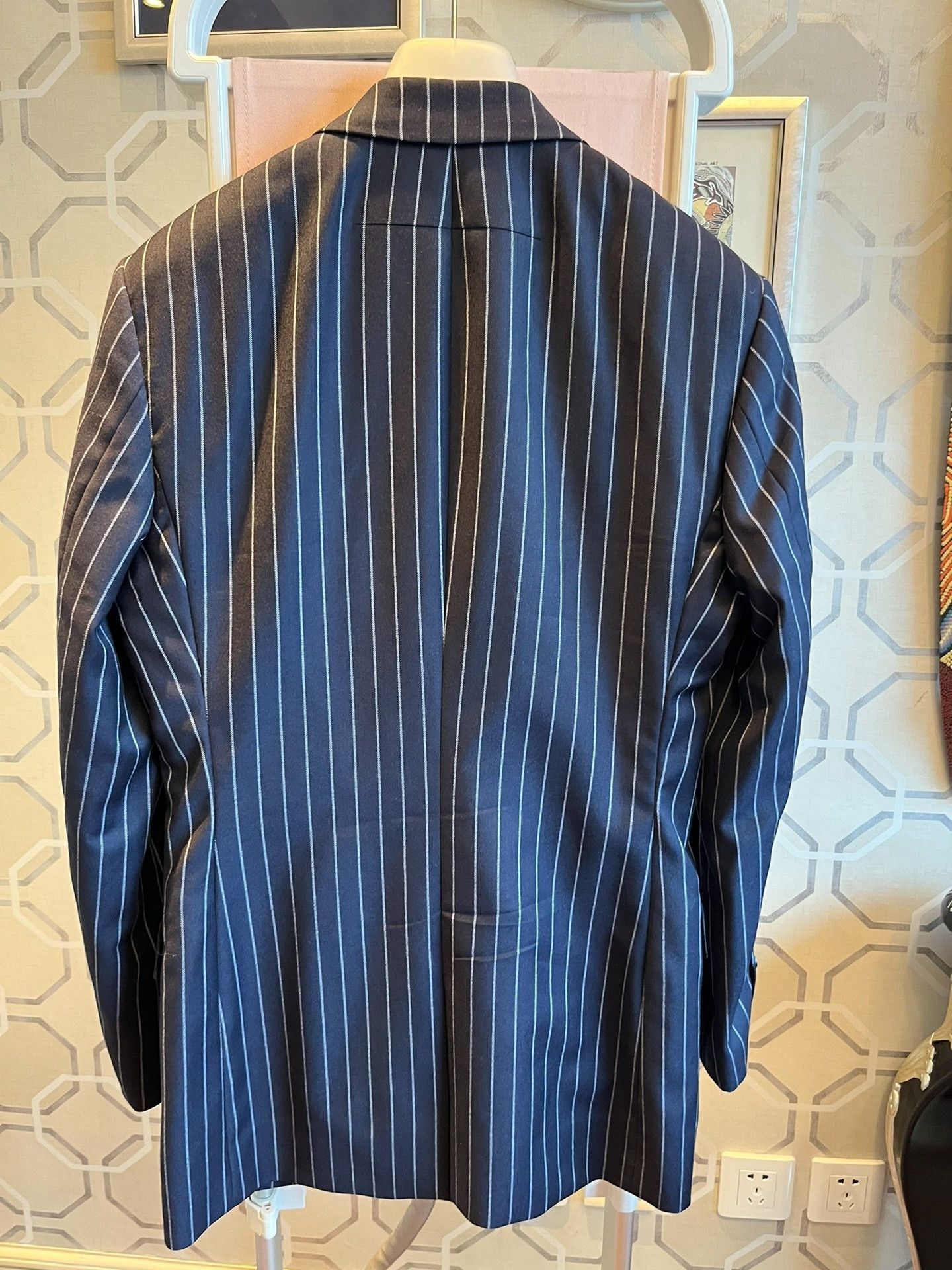 Givenchy Givenchy Striped Double-Breasted Suit Size US S / EU 44-46 / 1 - 8 Thumbnail
