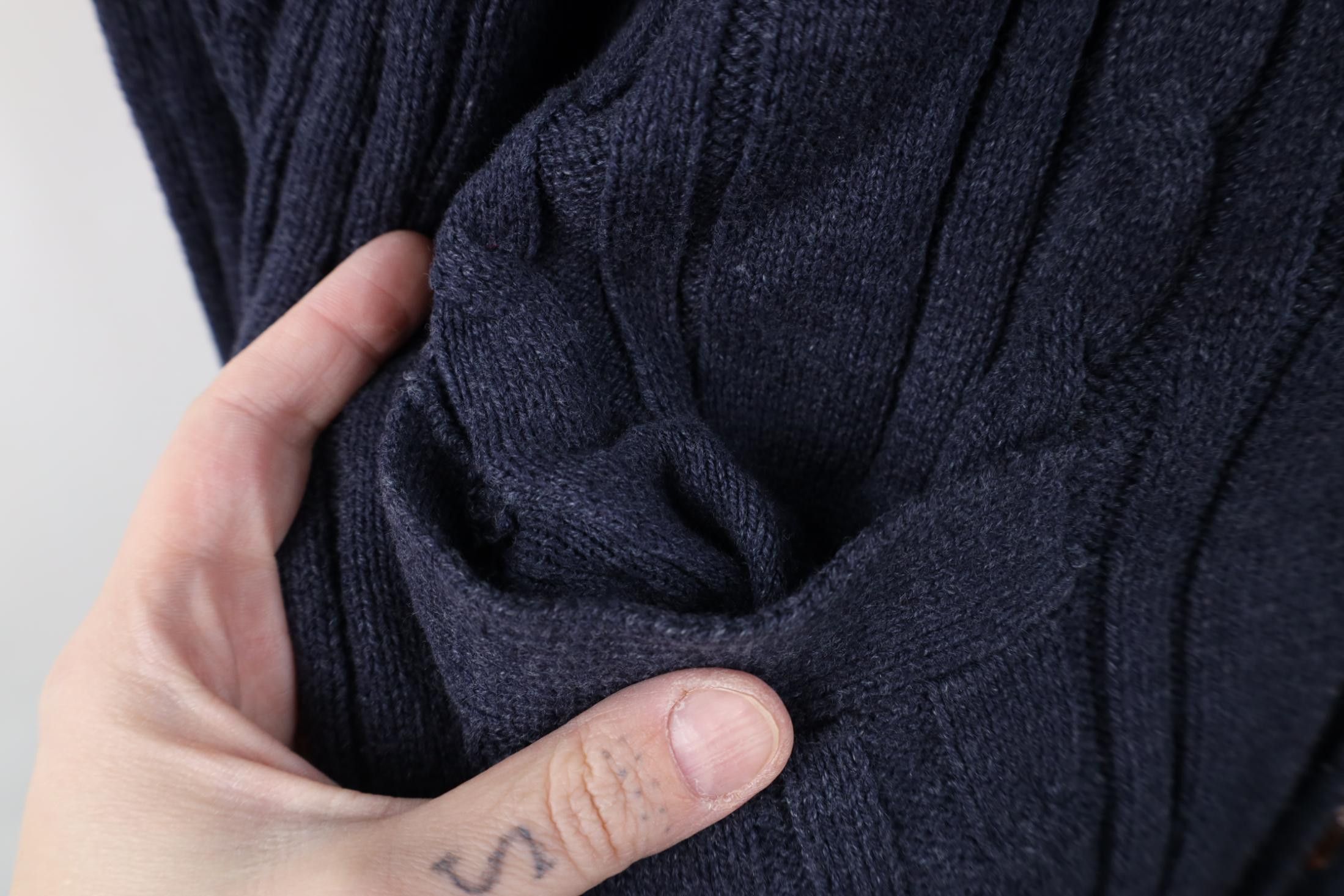 Vintage Vintage 90s Streetwear Chunky Cable Knit Cardigan Sweater Size US L / EU 52-54 / 3 - 6 Thumbnail