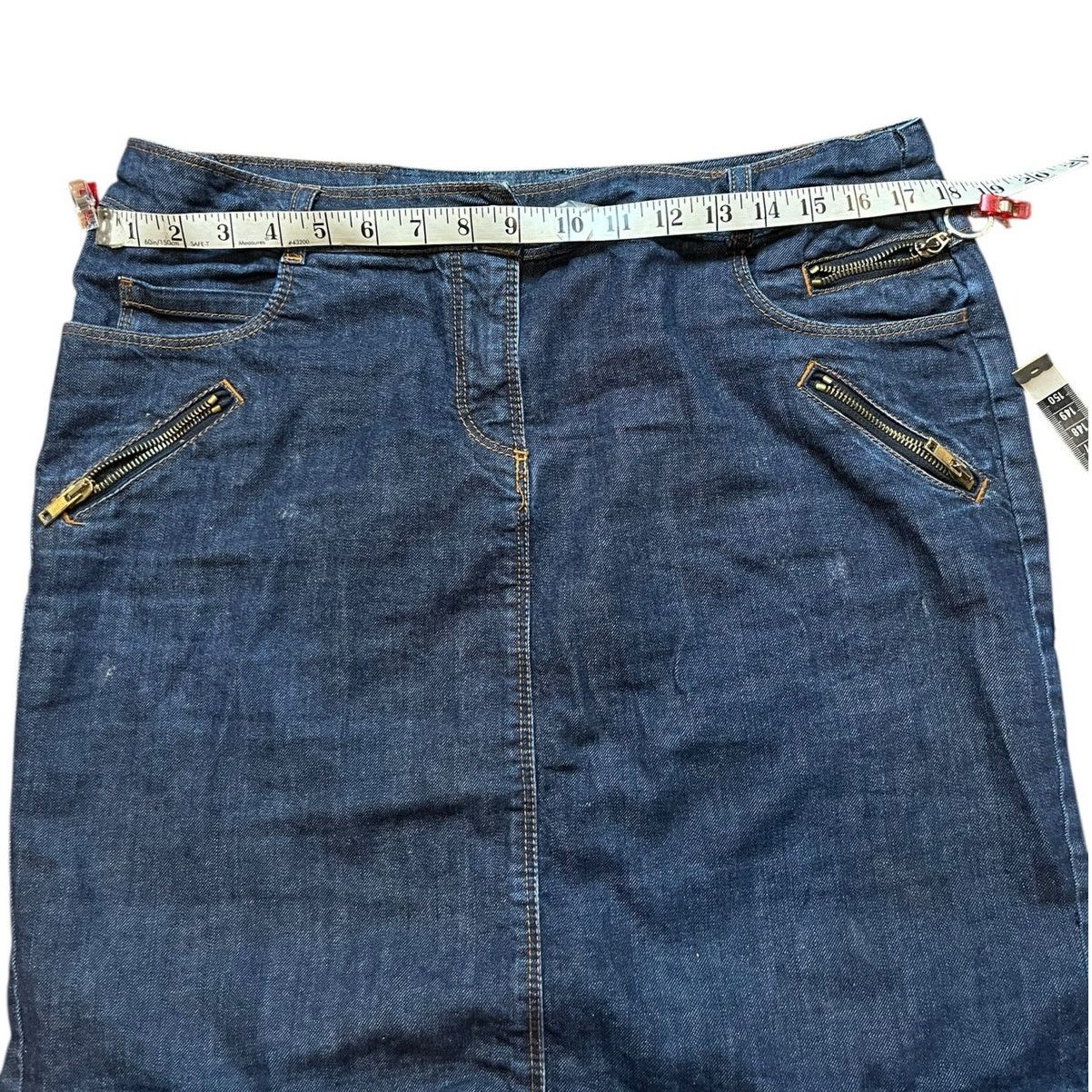 Moschino Love Moschino Denim Mini Skirt Stretch Skirt Sz L 36" Waist Size 36" / US 14 / IT 50 - 4 Thumbnail
