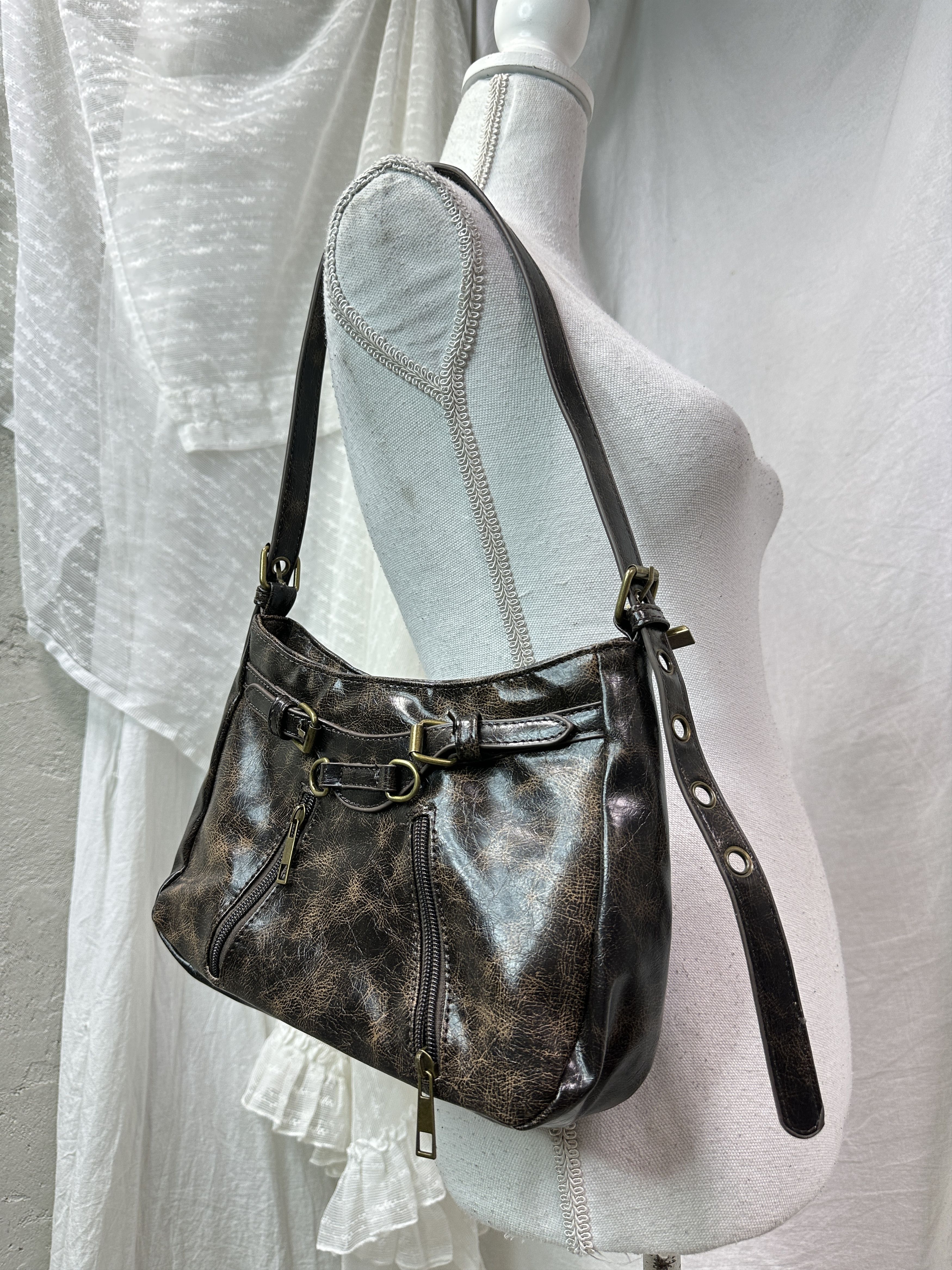 Vintage Vintage Avant Garde Grunge Washed Shoulder Bag Y2K Size ONE SIZE - 1 Thumbnail