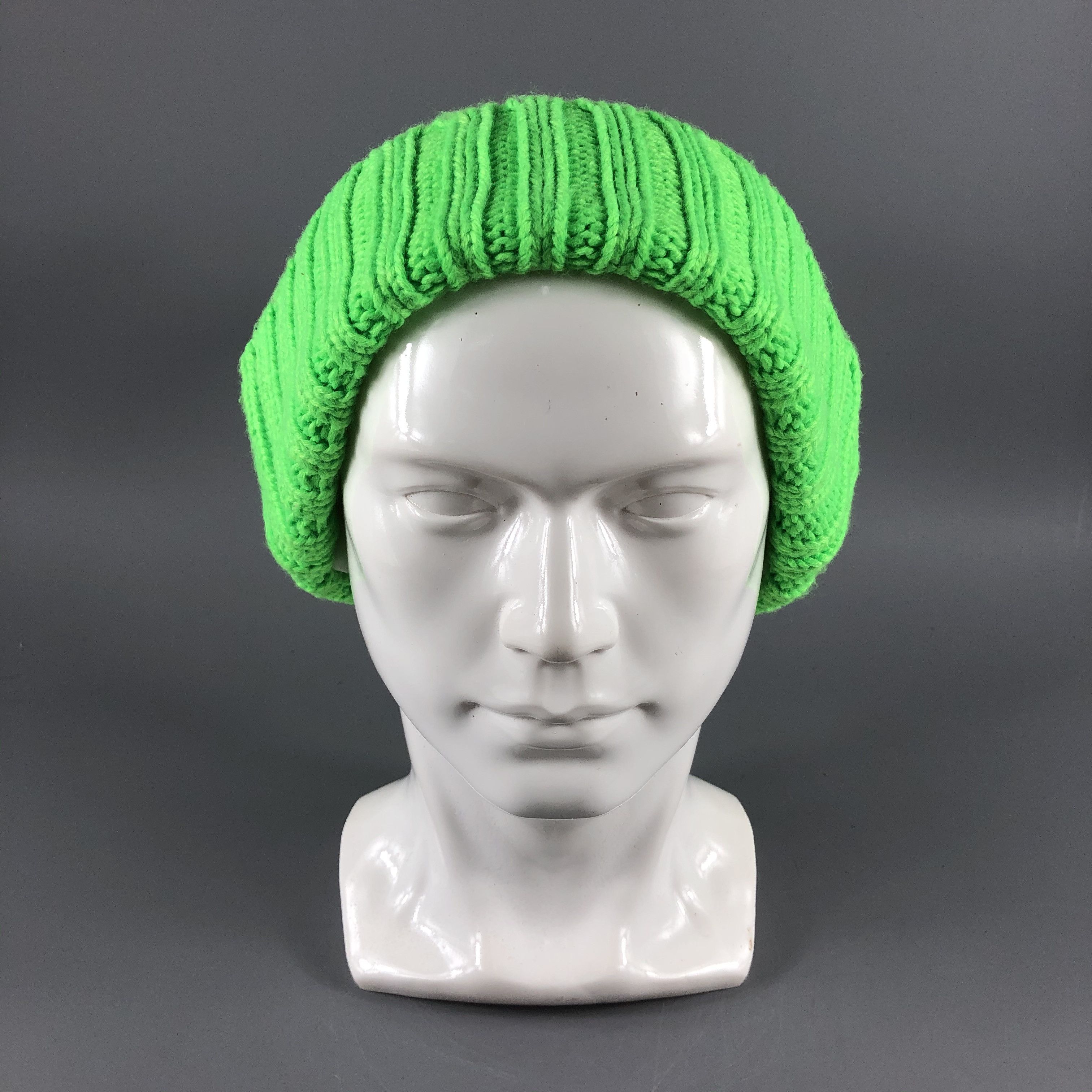 image of Vintage Cat Ear Green Beanie Snow Hat Snow Cap B091, Men's