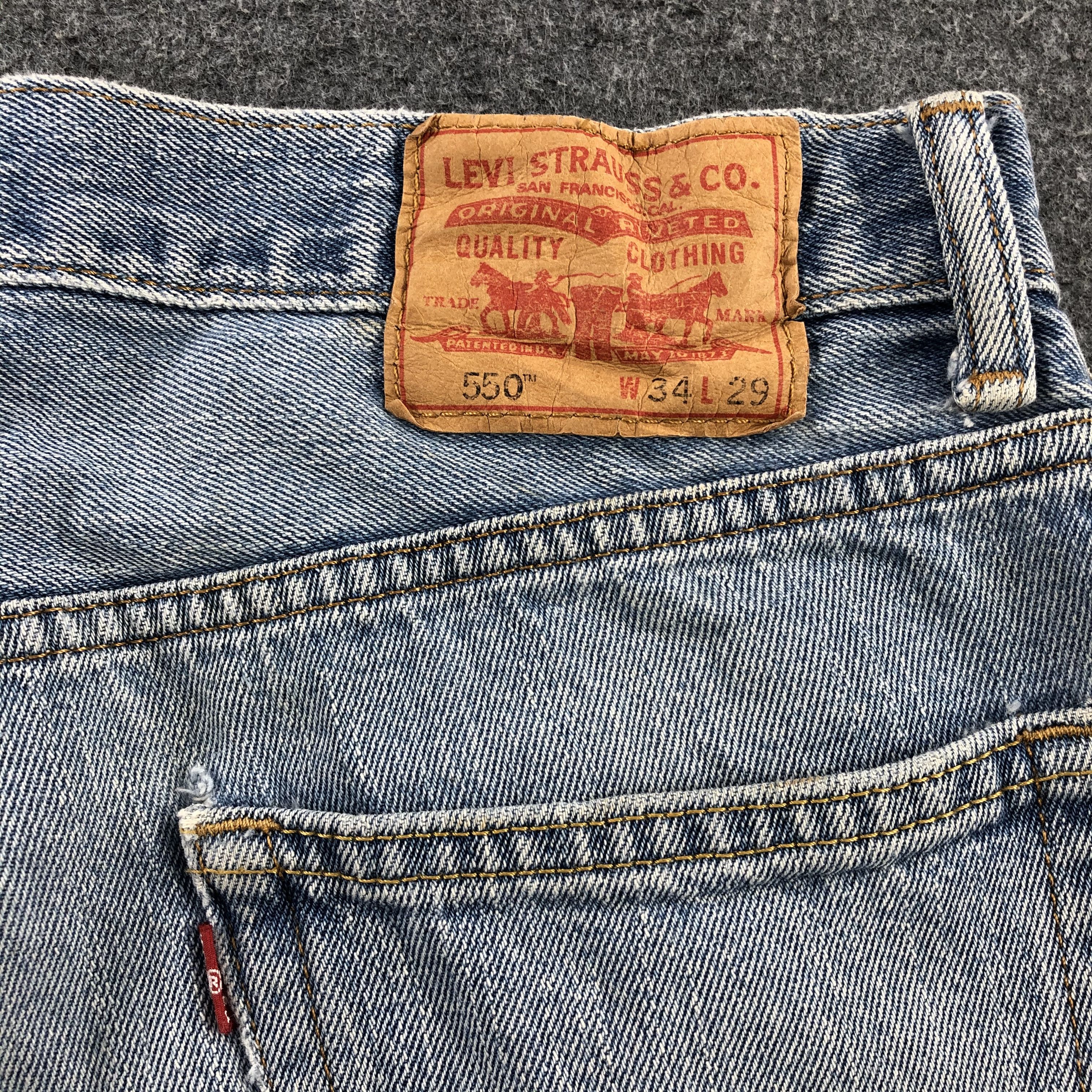 Levi's × Vintage Vintage Light Wash Levis 550 Jeans-JM1715 Size US 32 / EU 48 - 6 Thumbnail