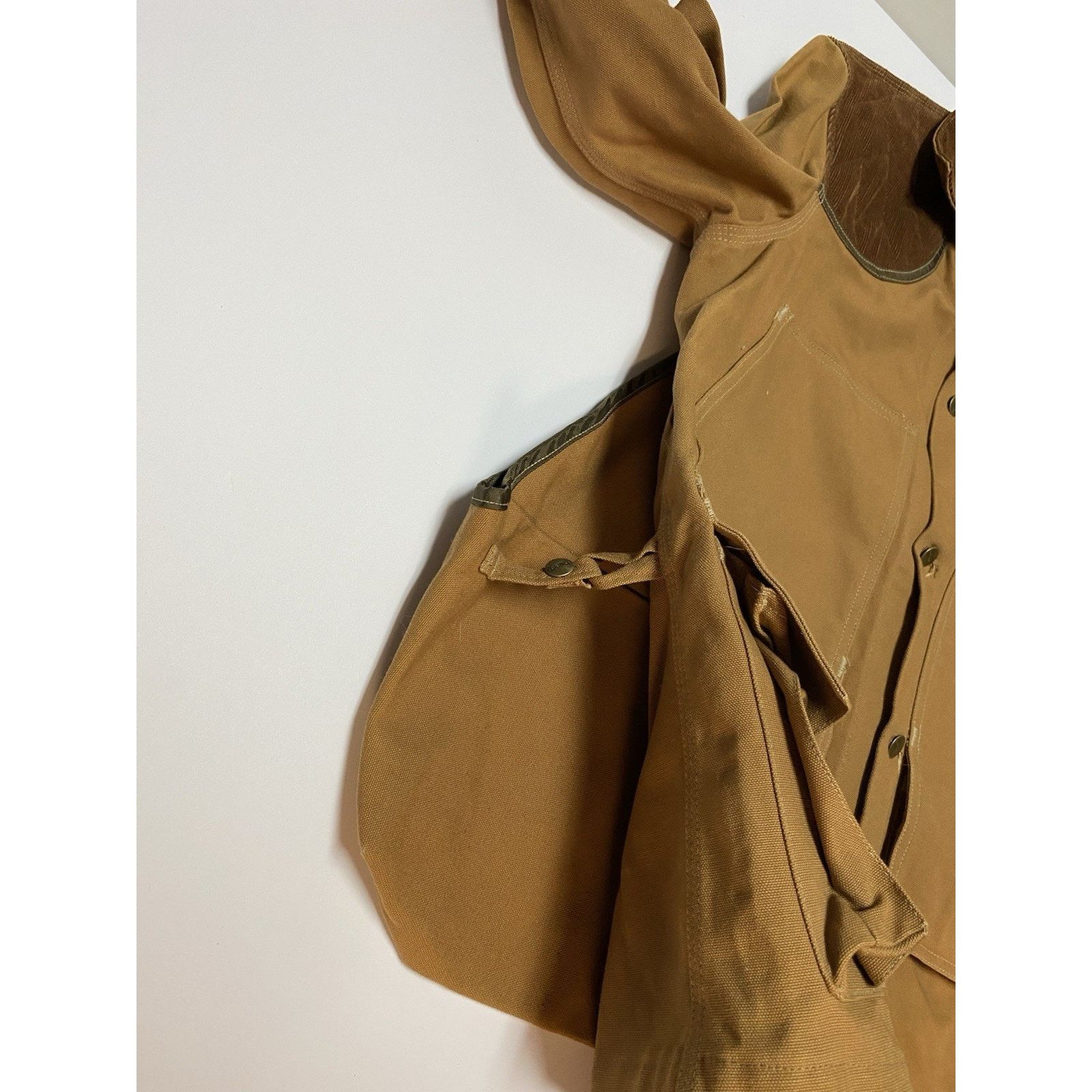 Carhartt VTG Carhartt Hunting Jacket Sz M Duck Canvas Pouch USA Made Size US M / EU 48-50 / 2 - 9 Thumbnail