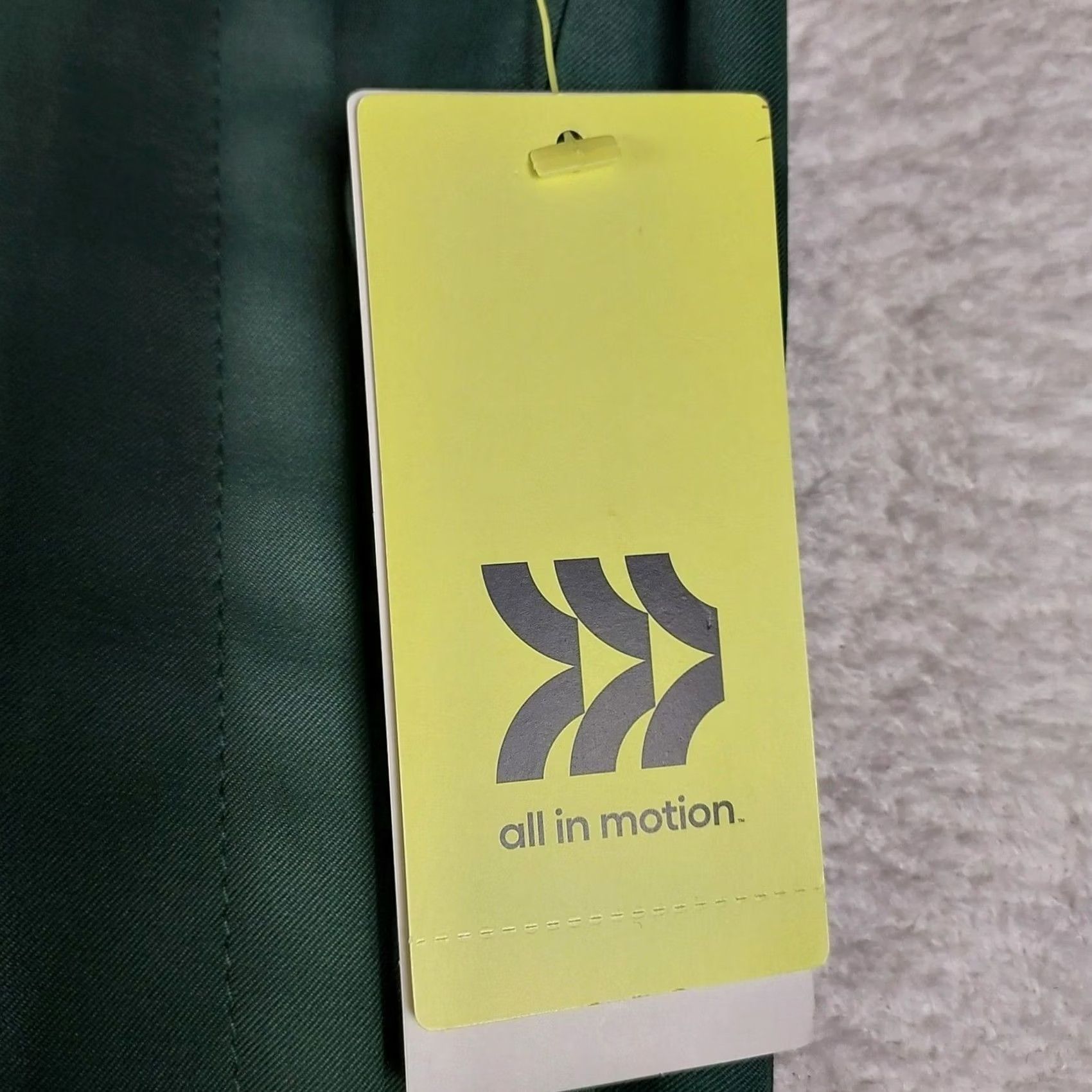 Vintage All In Motion Mens Cargo Golf Shorts Size 40 Green 8" Inseam Zipper Pocket Quick Dry Moisture Wicking UPF 50 Belted Casual Golf Summer Mens Size US 40 / EU 56 - 2 Thumbnail