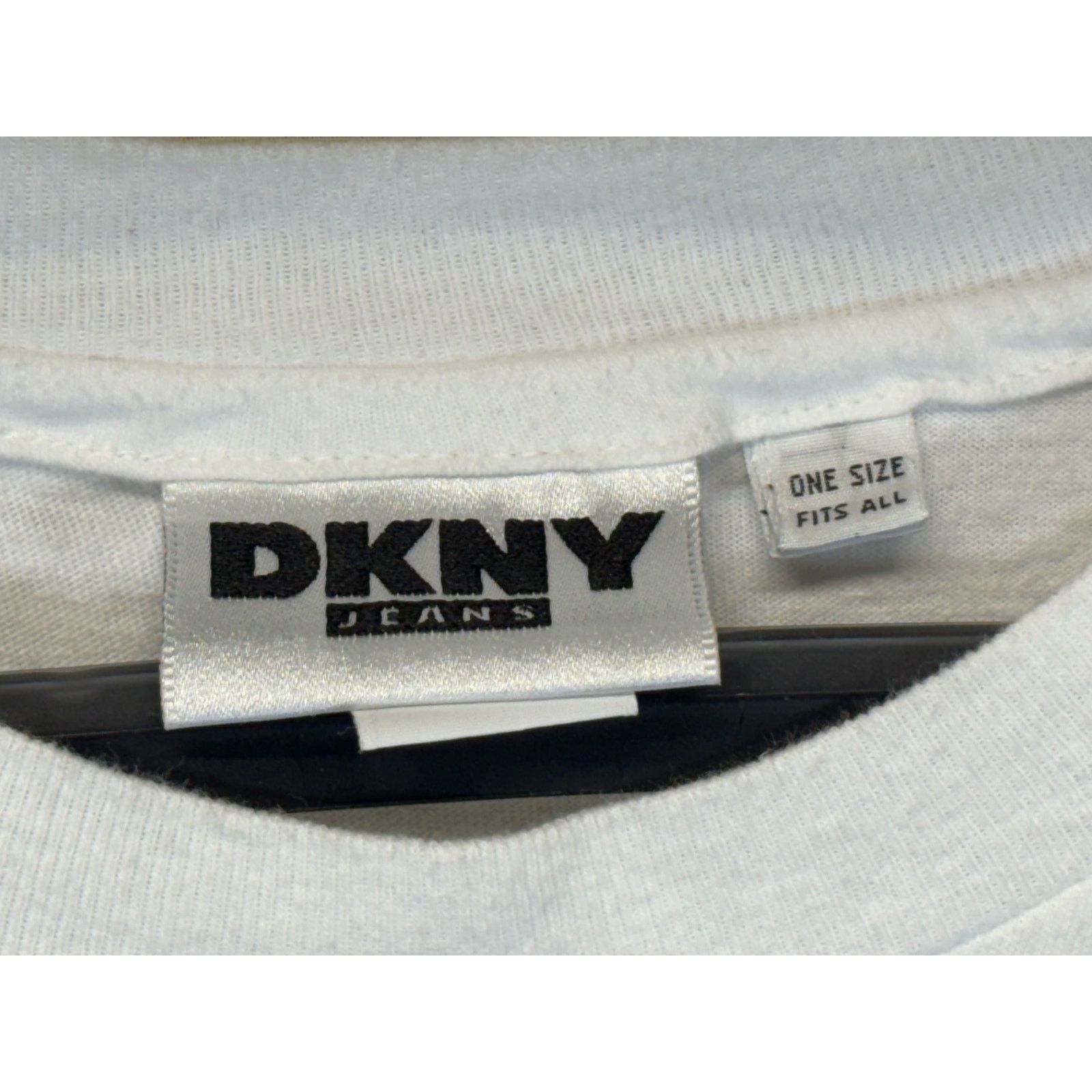 DKNY DKNY Donna Karan New York Graphic T Shirt White Made USA L Size US L / EU 52-54 / 3 - 3 Thumbnail