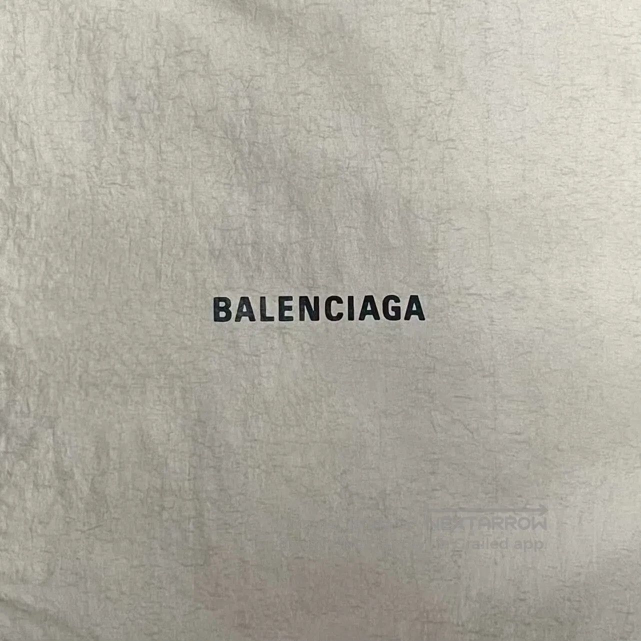 Balenciaga balenciaga beige zip-up jacket with logo. Size US L / EU 52-54 / 3 - 4 Thumbnail