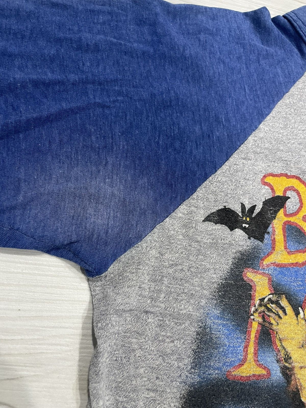 Other Ozzy Osbourne Bark At The Moon Tour Raglan Tee 🐺 🦇 🌙 ! Size US M / EU 48-50 / 2 - 3 Thumbnail