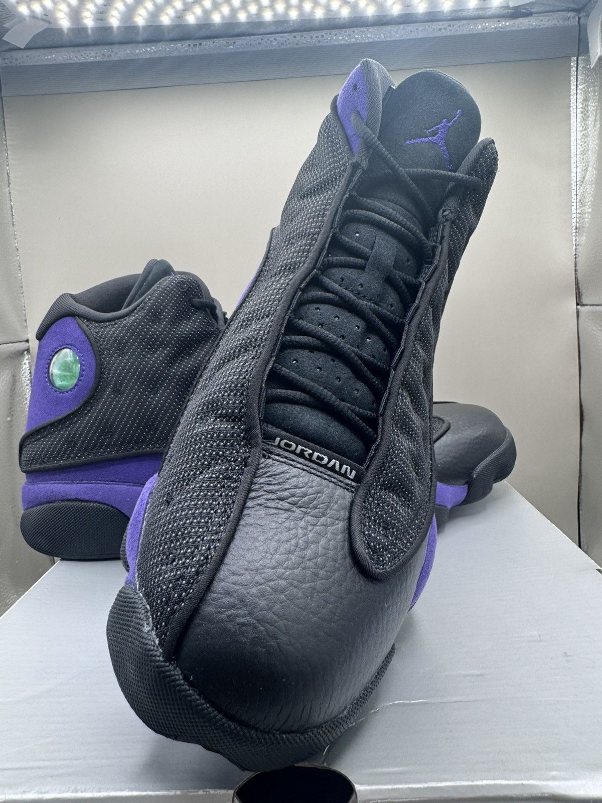 Jordan Brand Jordan 13 Court Purple Size 11.5 DS OG ALL Size US 11.5 / EU 44-45 - 4 Thumbnail