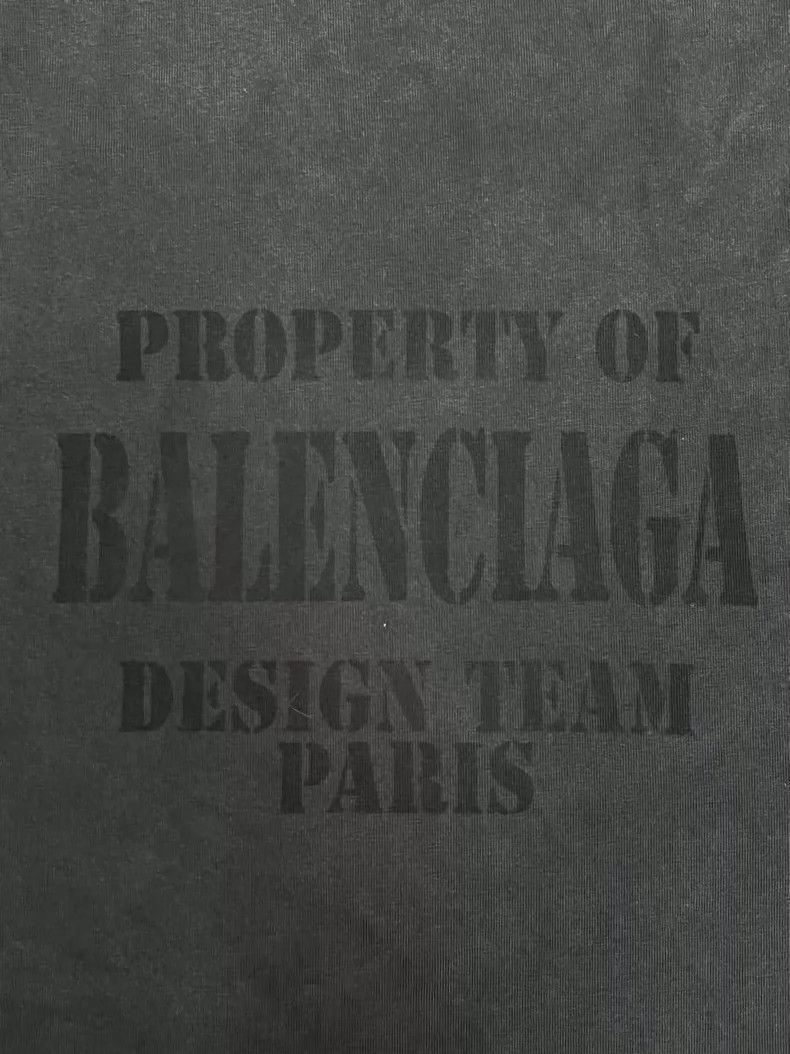 Balenciaga Balenciaga Letter logo loose crewneck T-shirt for men Size US S / EU 44-46 / 1 - 3 Thumbnail