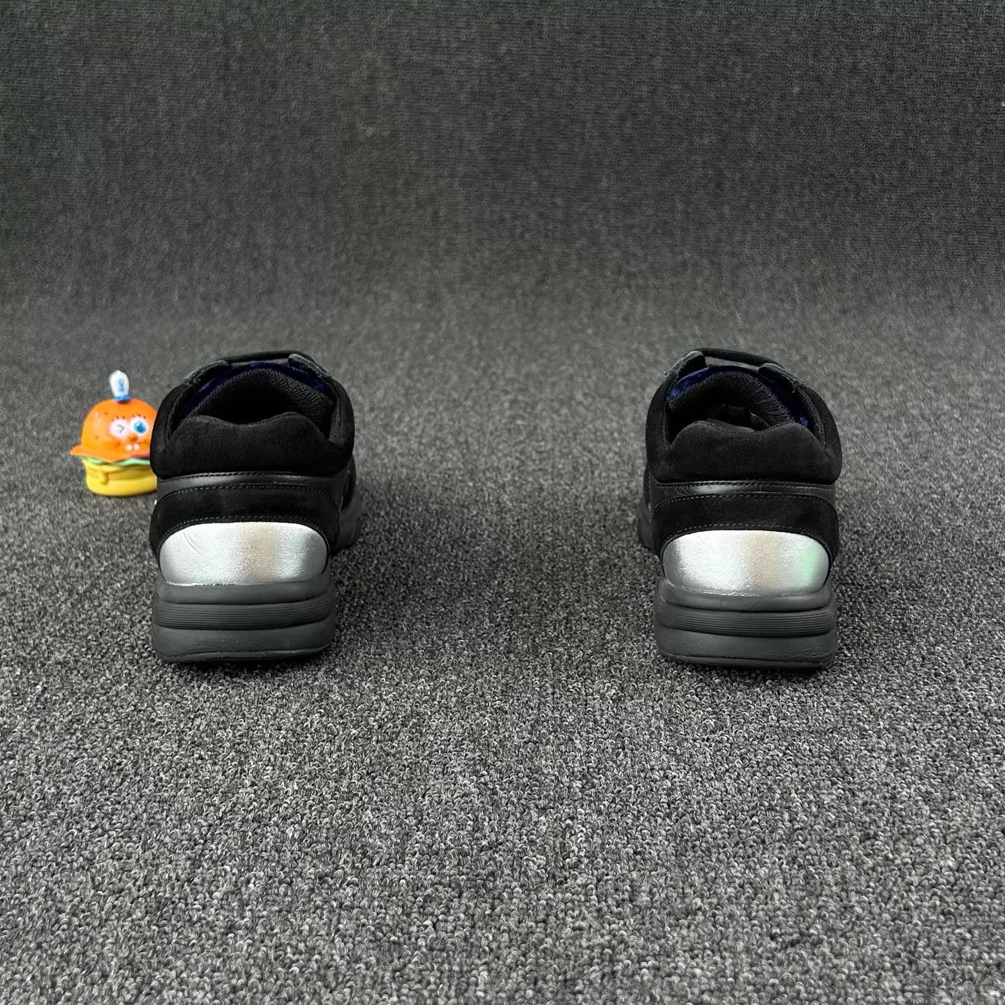 Chanel Chanel Women's Black CC Logo Sneakers Size 36 HB6854 Size US 5.5 / IT 35.5 - 5 Thumbnail