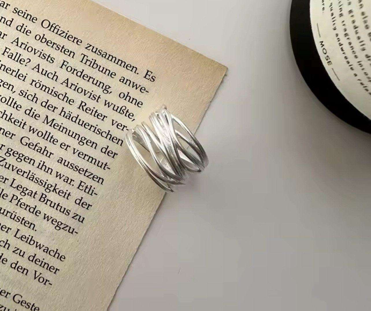 Vintage Open Ring With Cross Line Design Size ONE SIZE - 4 Thumbnail