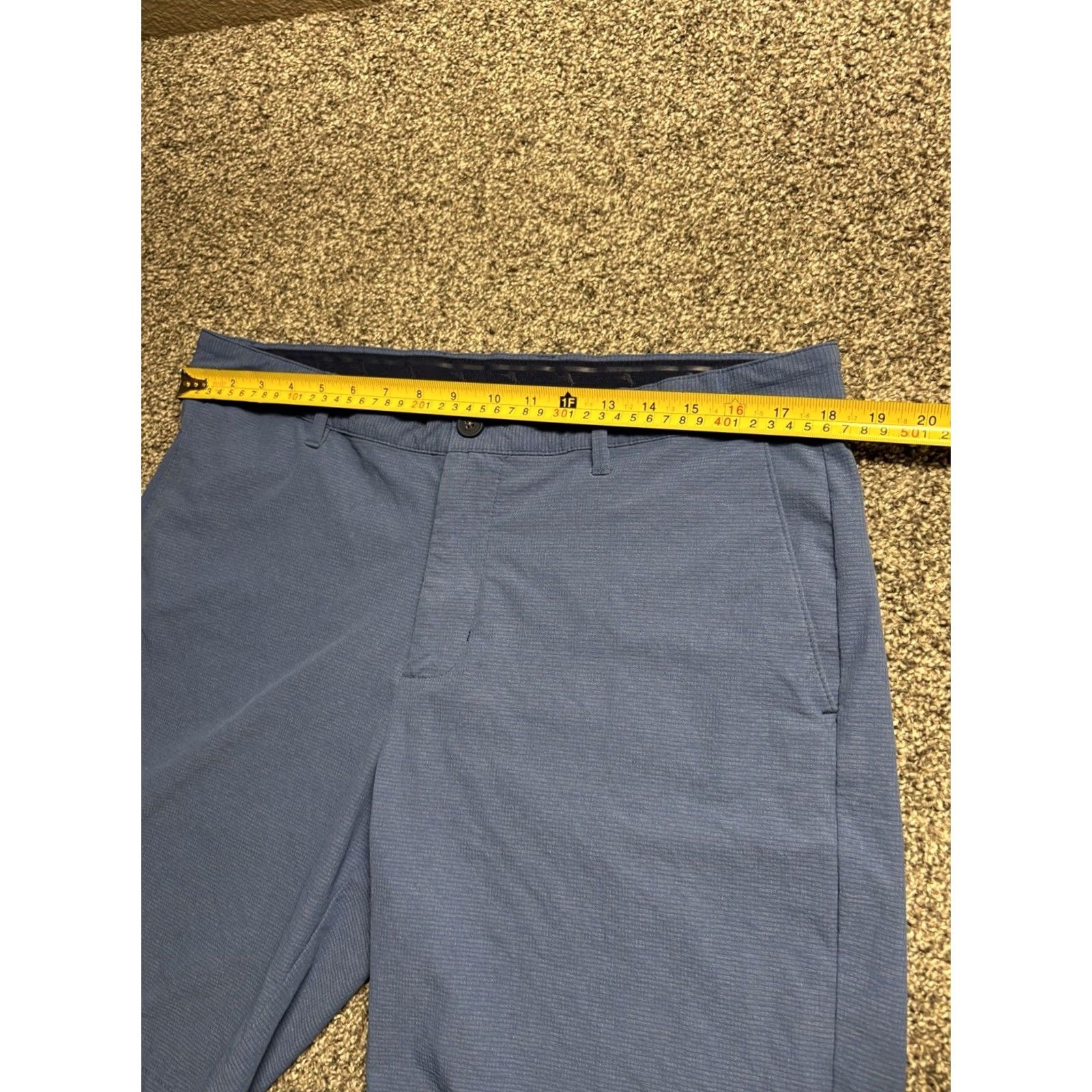 Tommy Bahama Tommy Bahama Chip Shot Shorts Mens 36 Blue Golf Chino Flat Front 9" Inseam Nylon Poly Blend Size US 36 / EU 52 - 5 Thumbnail