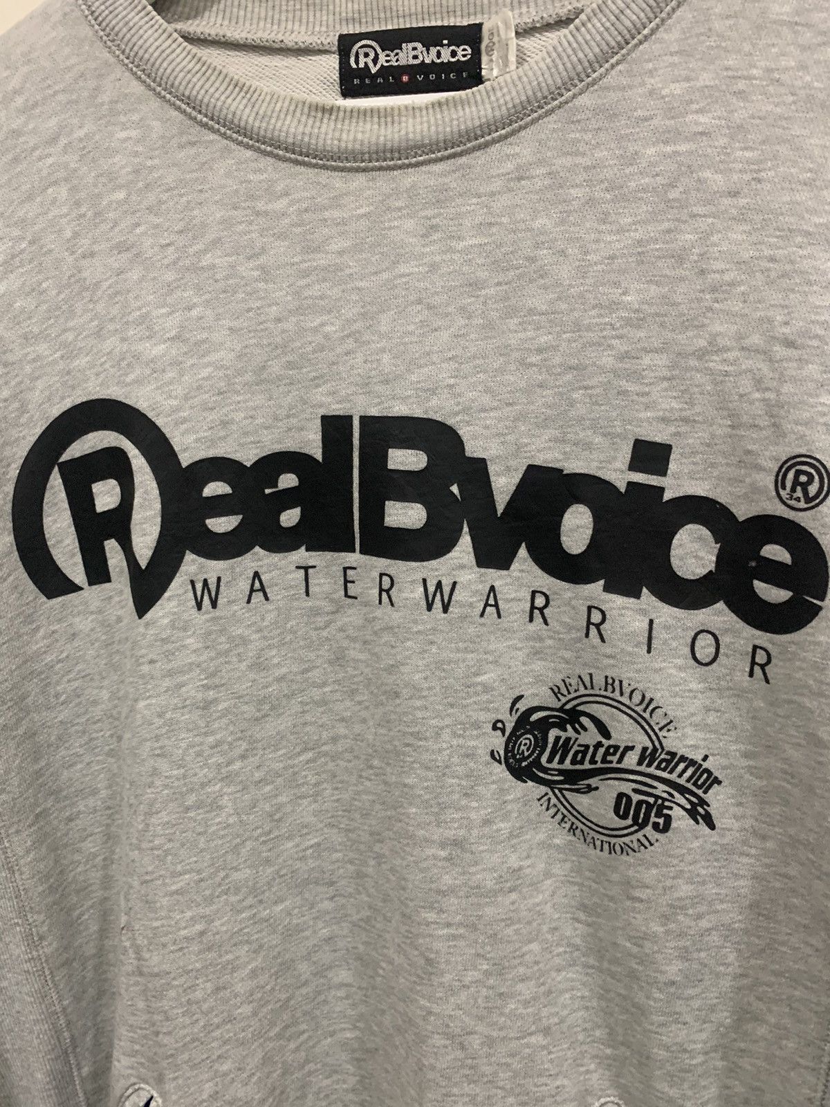 Japanese Brand Vintage RealBVoice Stylish & big Logo Distressed Size US L / EU 52-54 / 3 - 8 Thumbnail